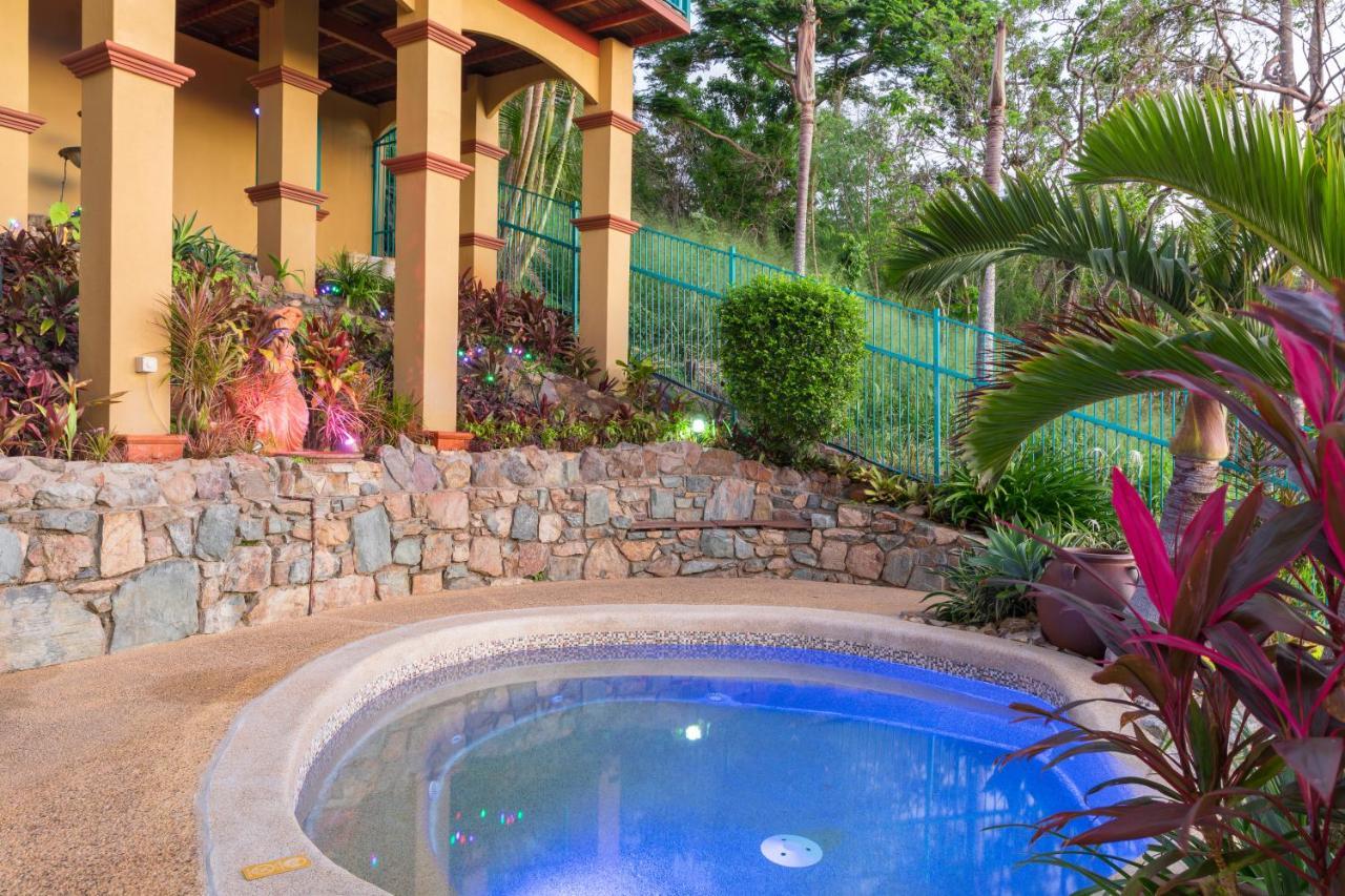Alojamento Toscana Village Airlie Beach
