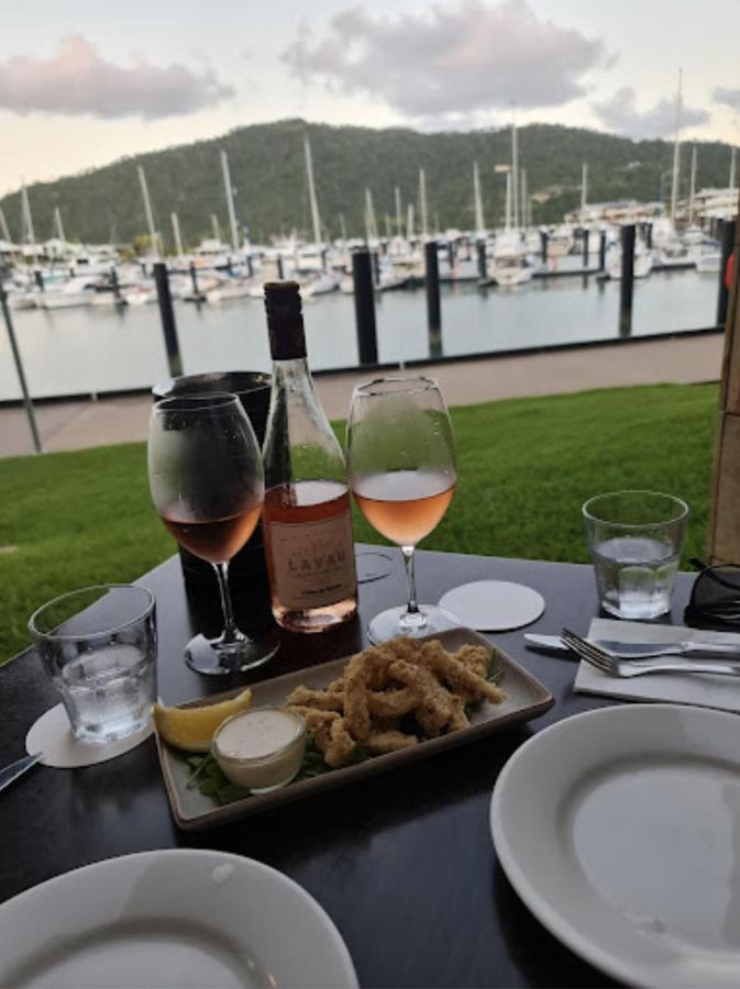 Boathouse Port Of Airlie * Airlie Beach