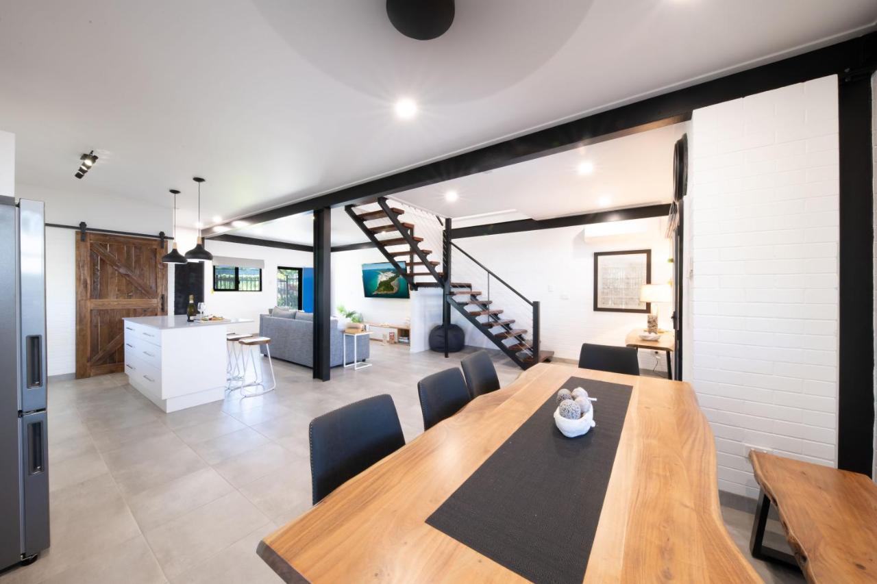 Warrens Place On Airlie Holiday home Airlie Beach