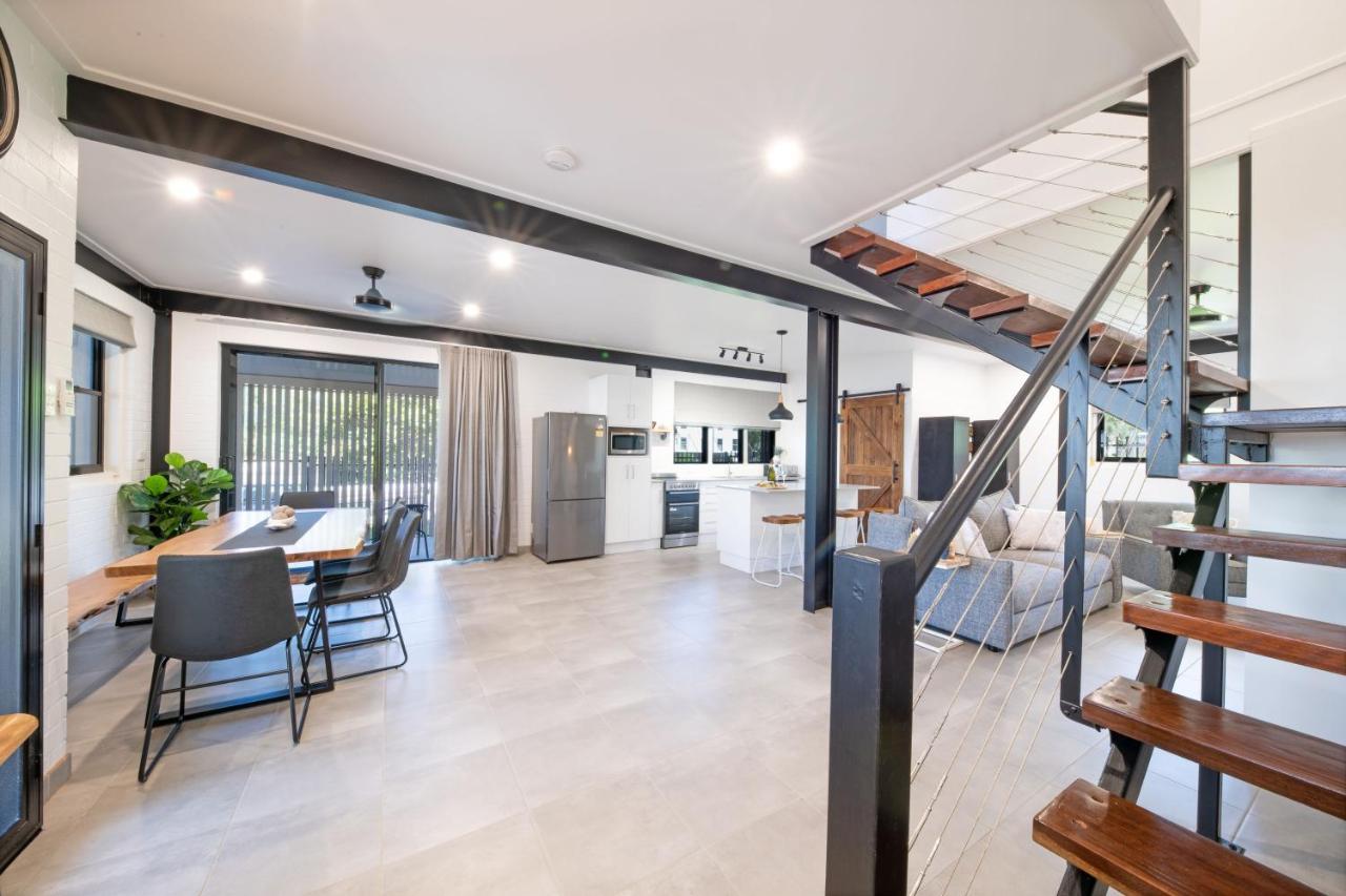 Warrens Place On Airlie Holiday home Airlie Beach