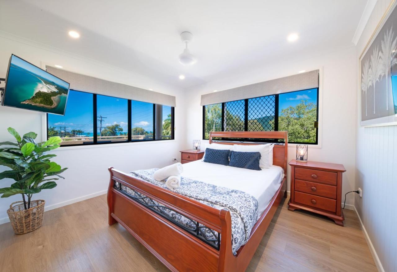 Warrens Place On Airlie Holiday home Airlie Beach