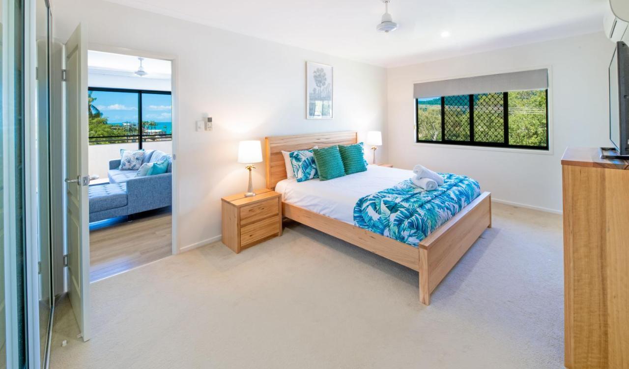 Warrens Place On Airlie * Airlie Beach