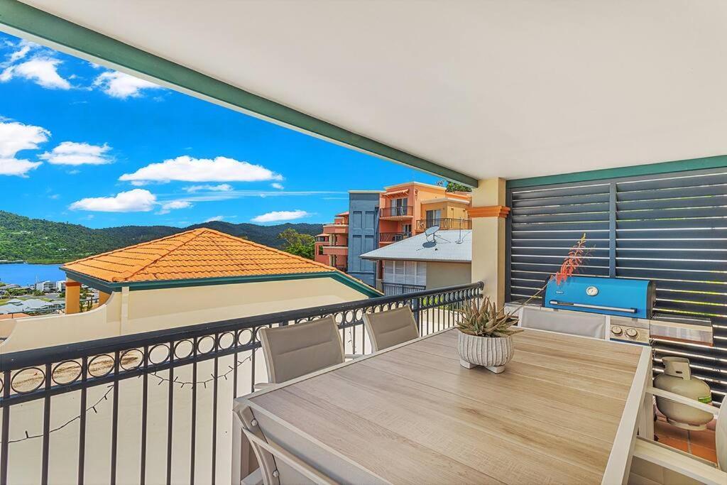 Apartment Aqua Vista Airlie Beach