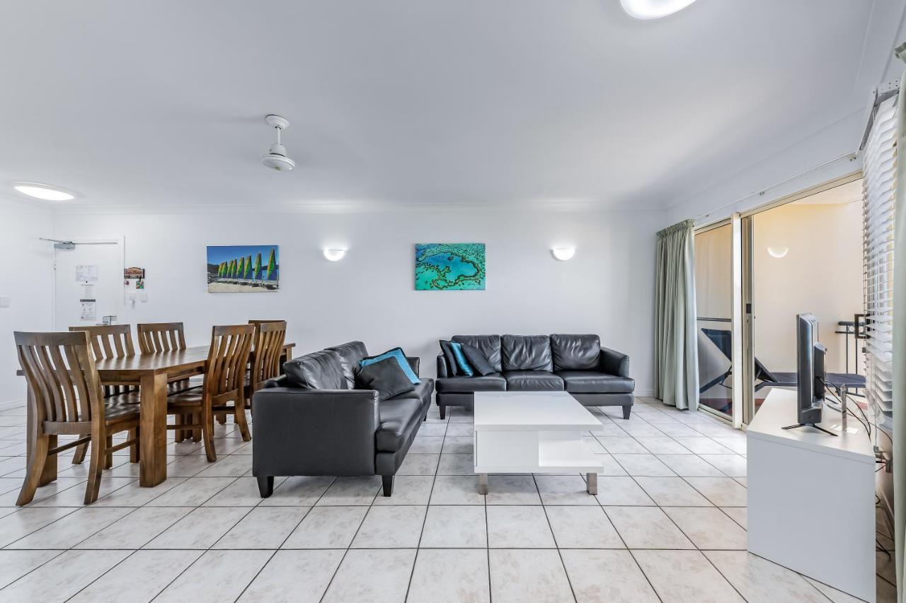 Apartment Airlie Ocean Paradise