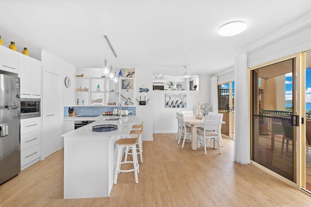 Aqua Vista Apartment