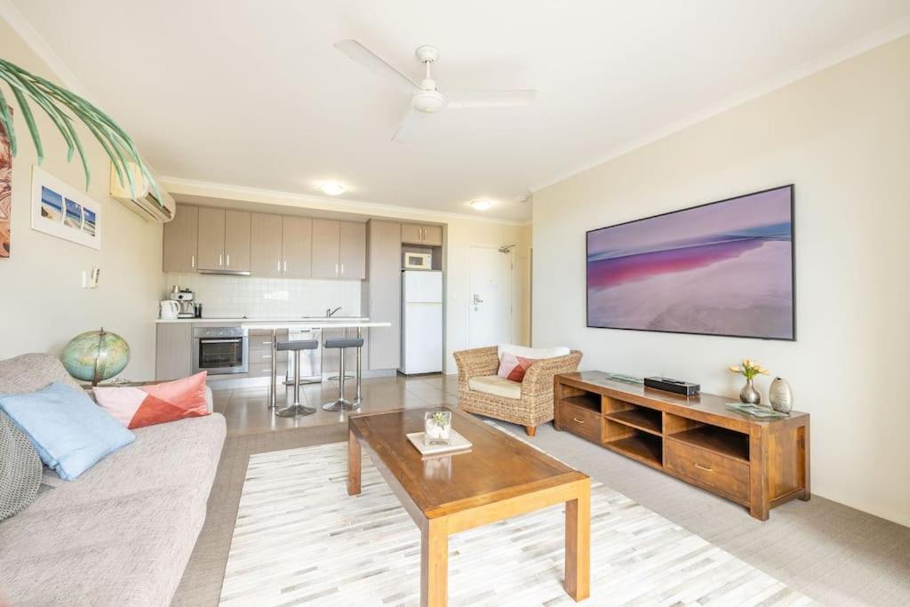 Seasalt Airlie: 1-bed With Private