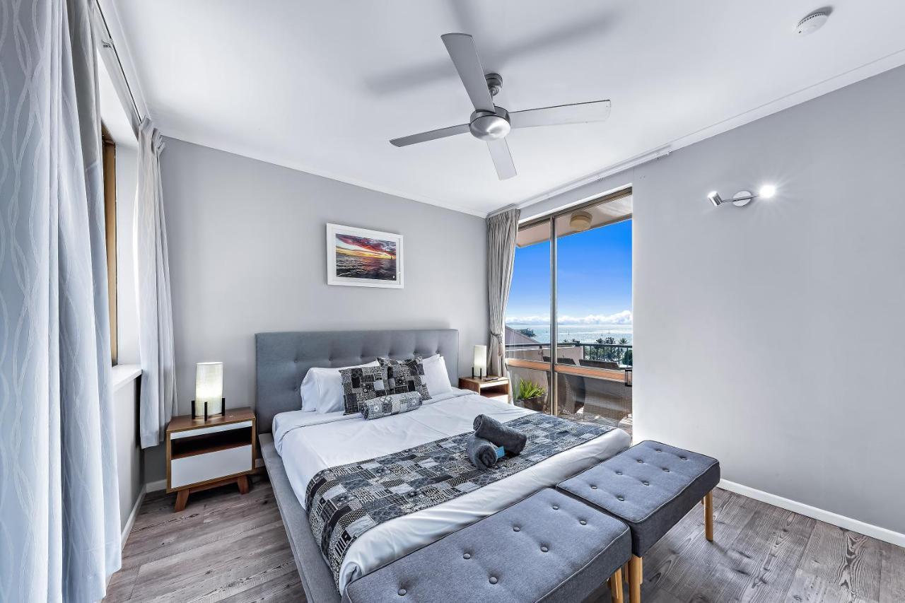 Ocean Views 16 Pool & Wi-fi Apartamento Airlie Beach