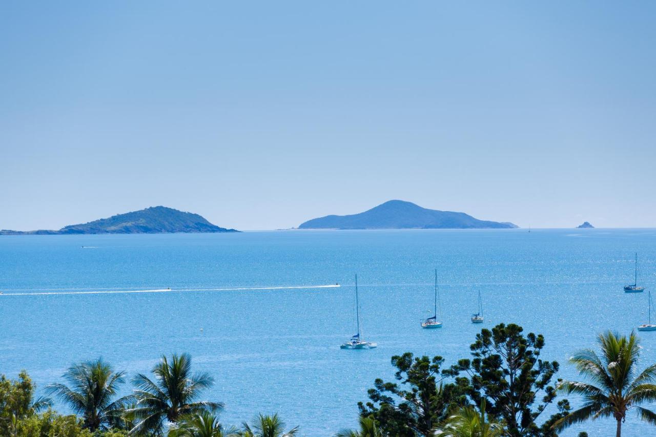 Ocean Views 16 Pool & Wi-fi