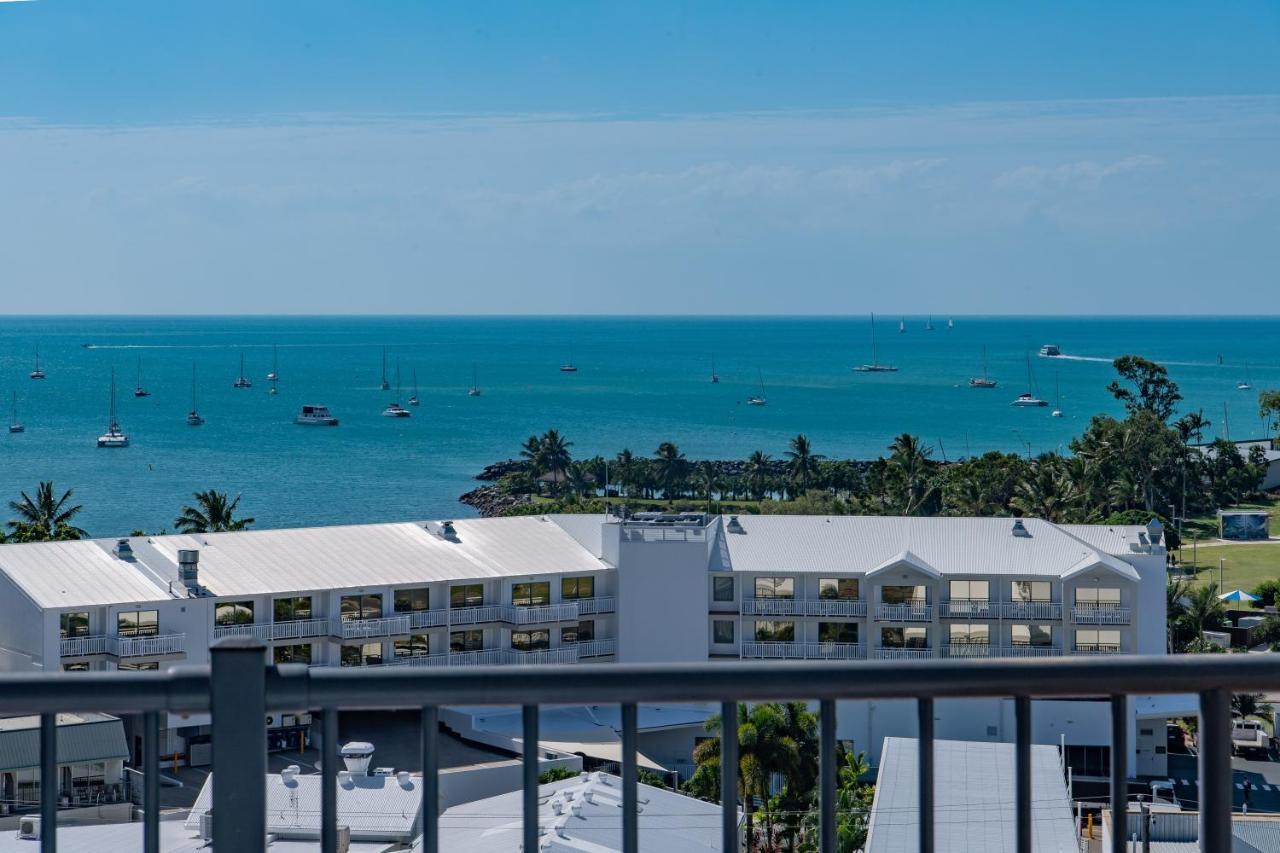 Ocean View 16a Pool & Wi-fi Airlie Beach