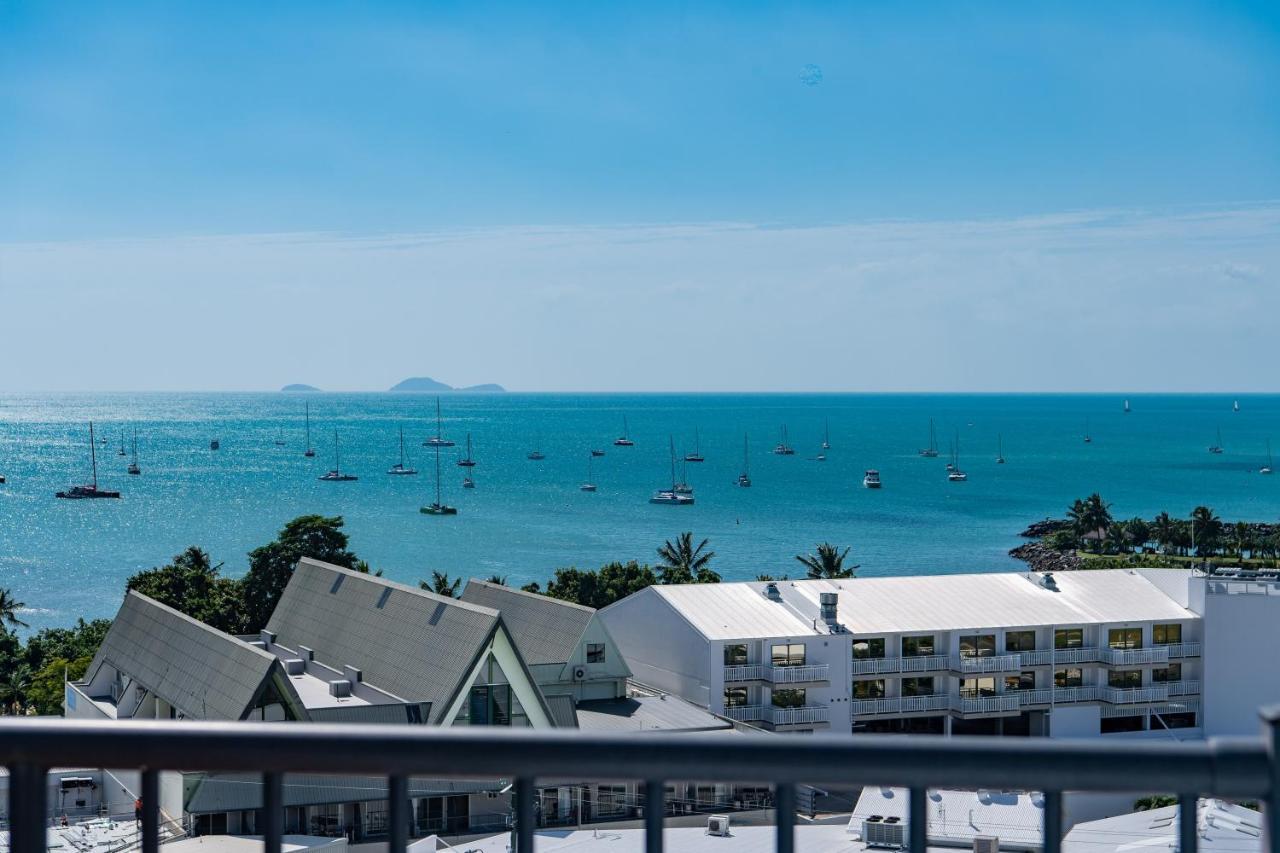 Ocean View 16a Pool & Wi-fi Apartment