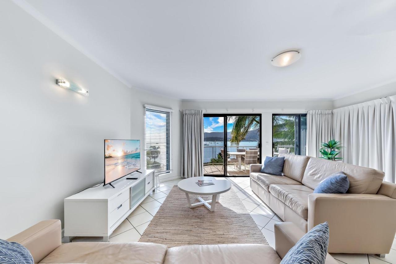 Whitsunday Beachfront On Broadwater *