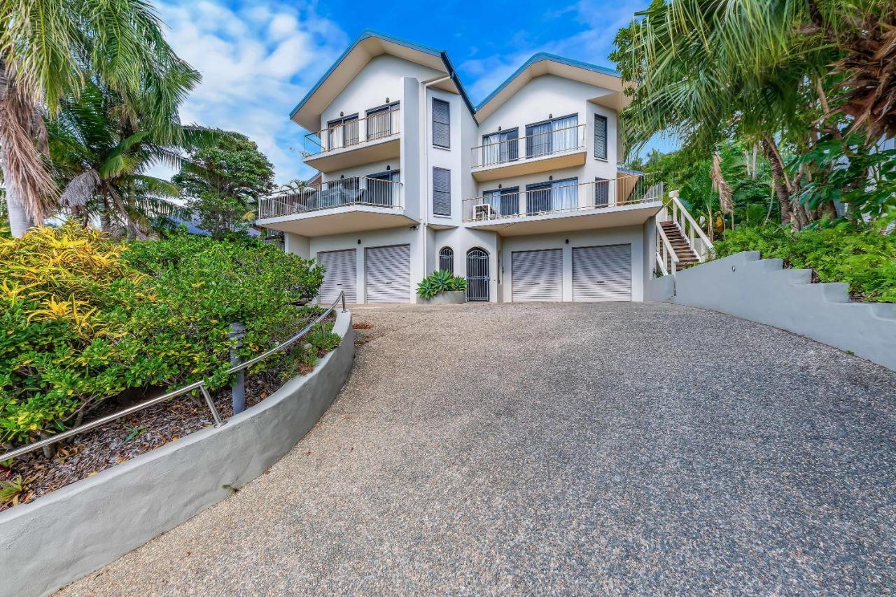 Whitsunday Beachfront On Broadwater