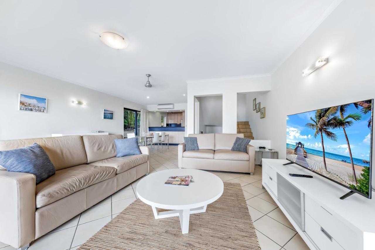 Whitsunday Beachfront On Broadwater Apartment Airlie Beach