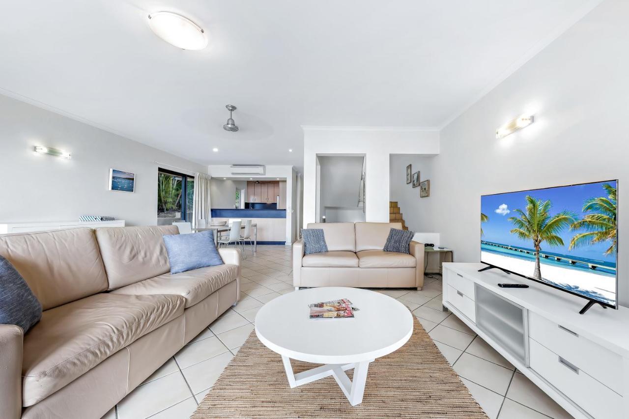 Whitsunday Beachfront On Broadwater Apartment Airlie Beach