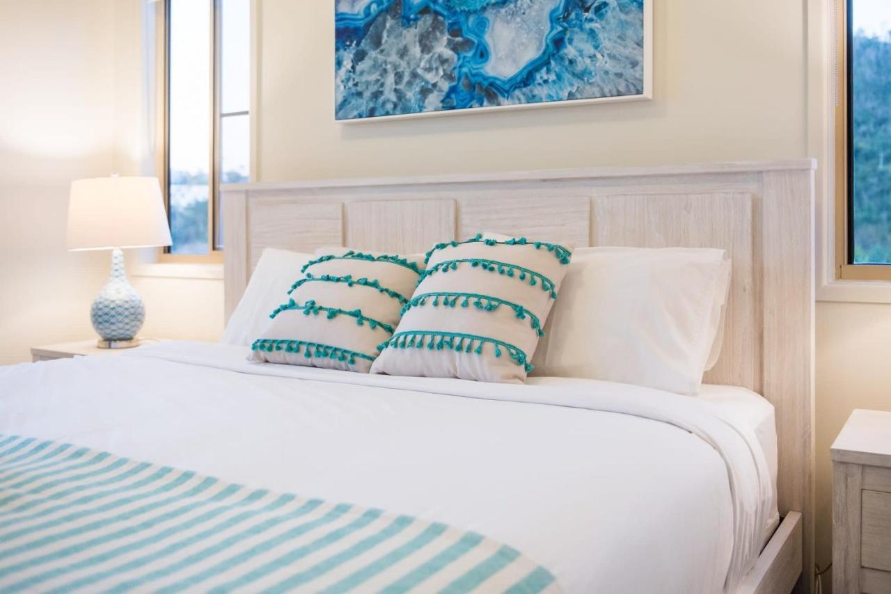 The Power House - Views & Airlie Beach