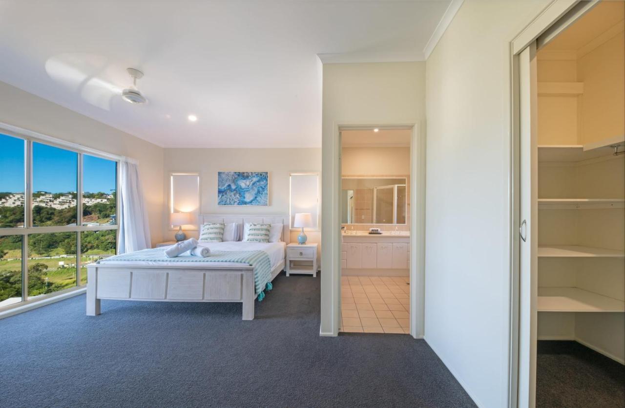 Holiday home The Power House - Views & Airlie Beach