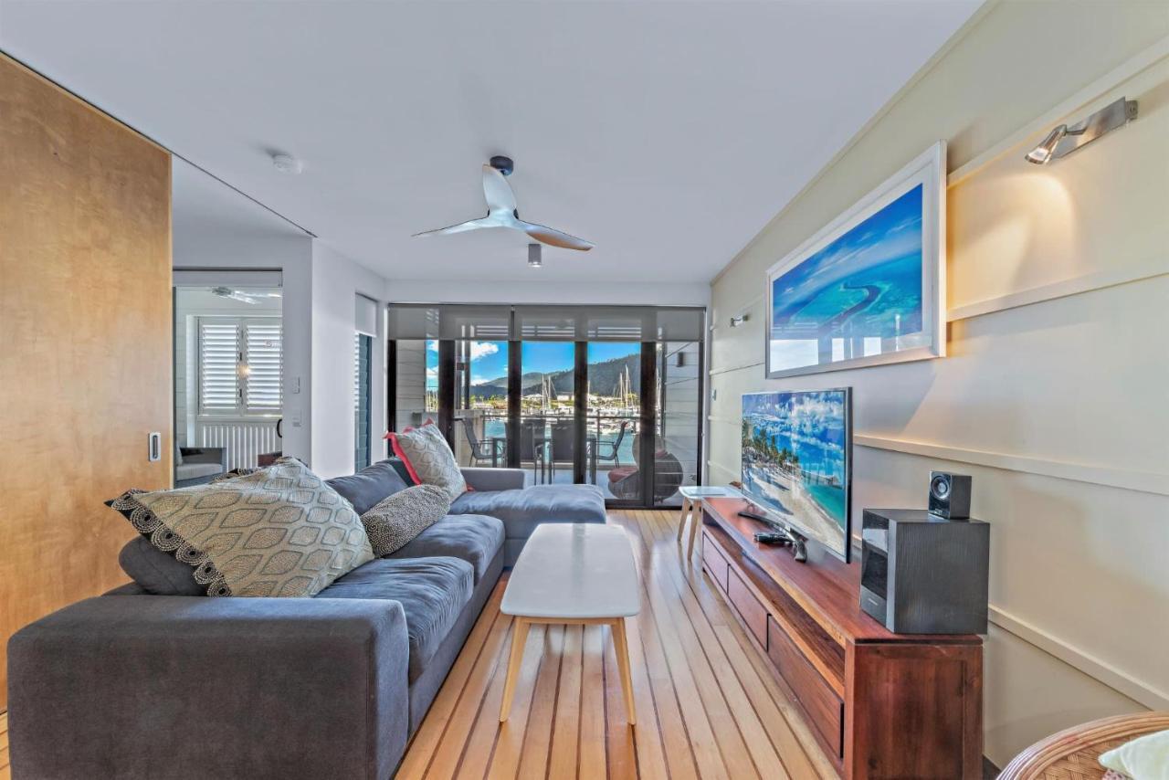 Marina Views At The Boathouse Apartment Airlie Beach