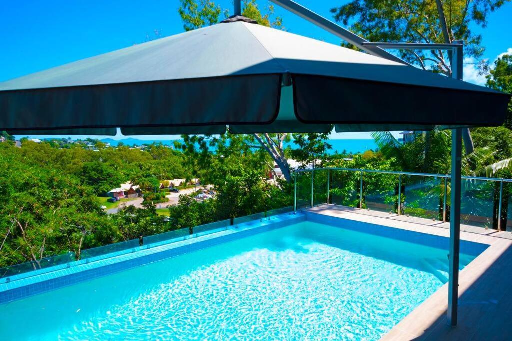Fabulous 2 Bedroom With Private Pool Apartment