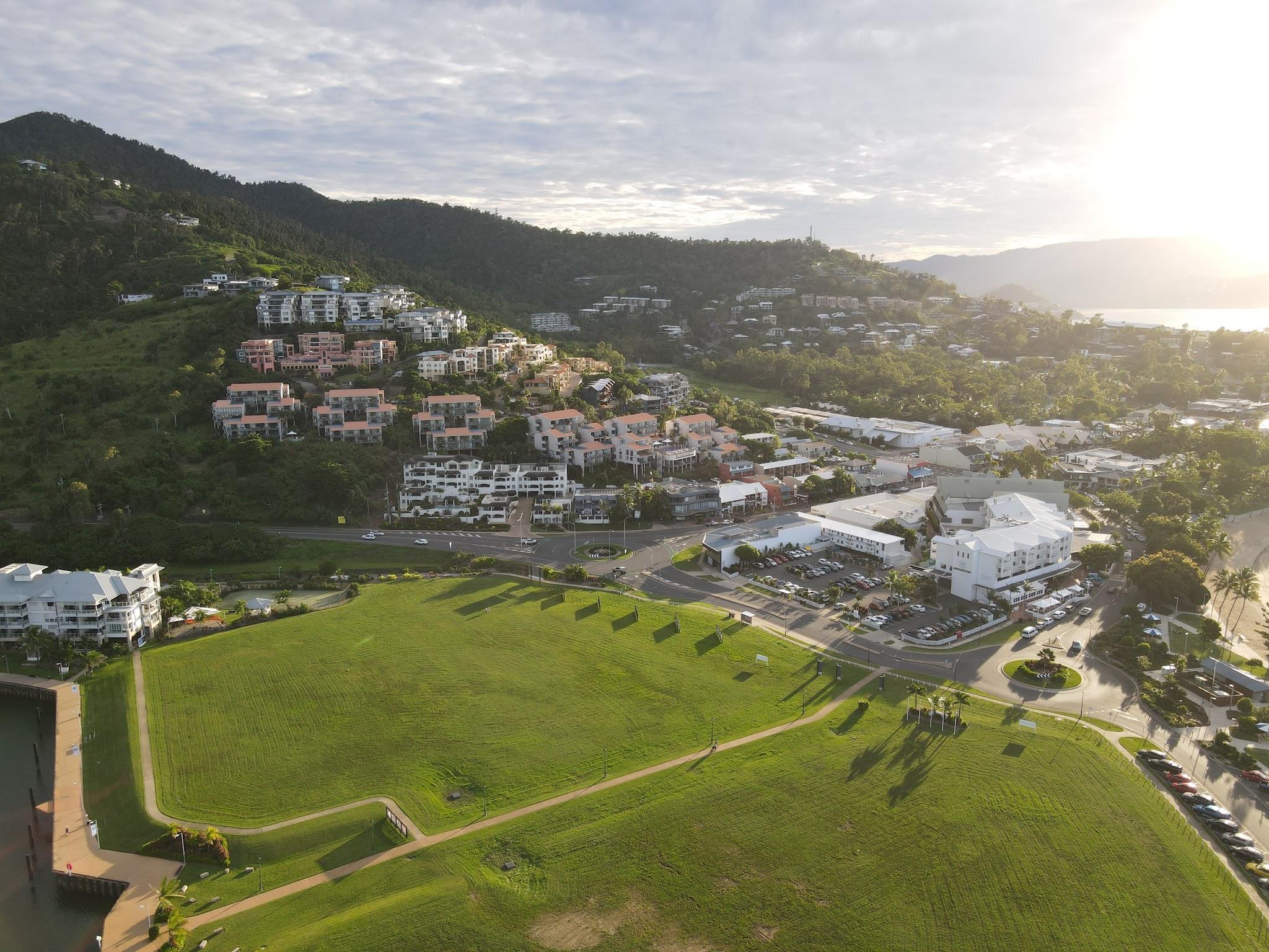 Coral Sea 4* Airlie Beach