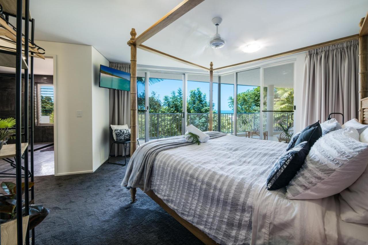 Picture Perfect On Azure Villa