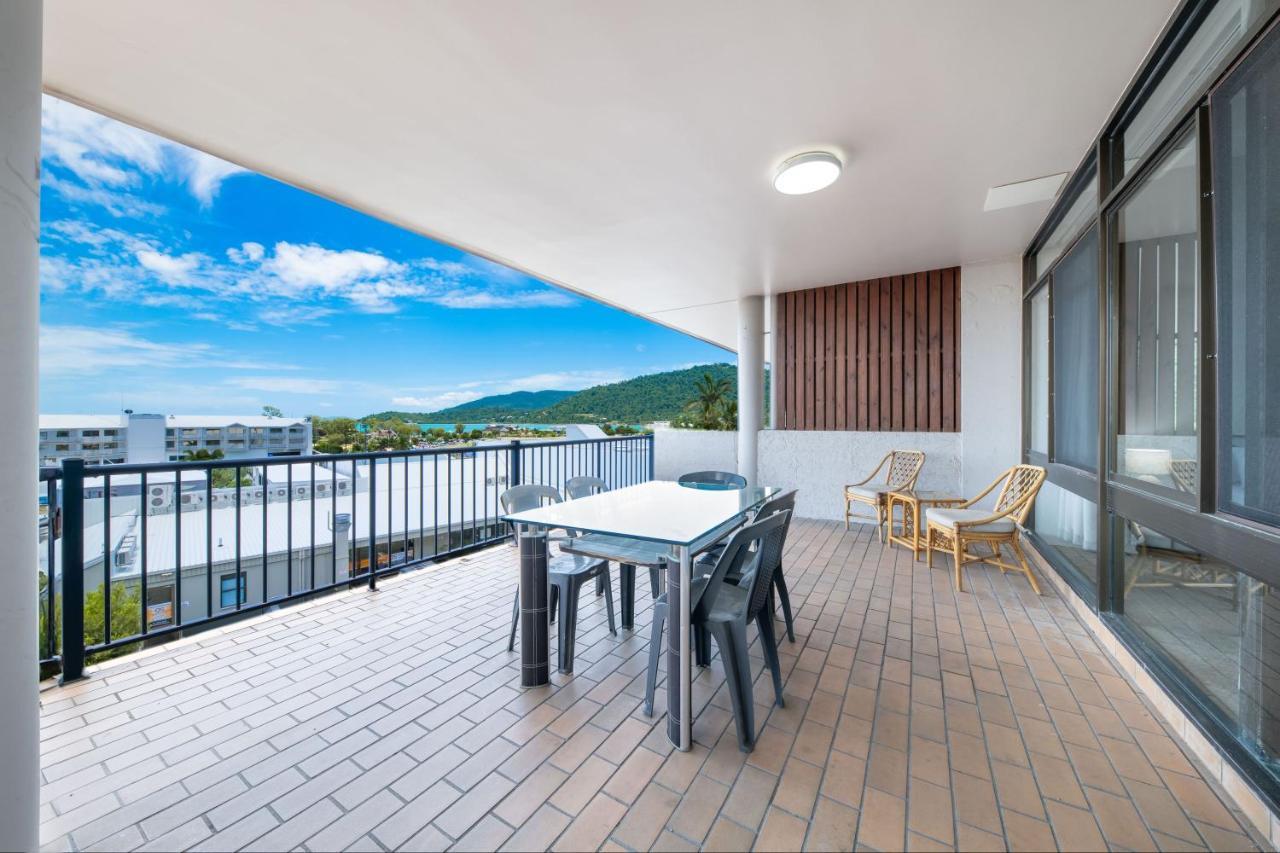 Ocean Views At Whitsunday Terraces