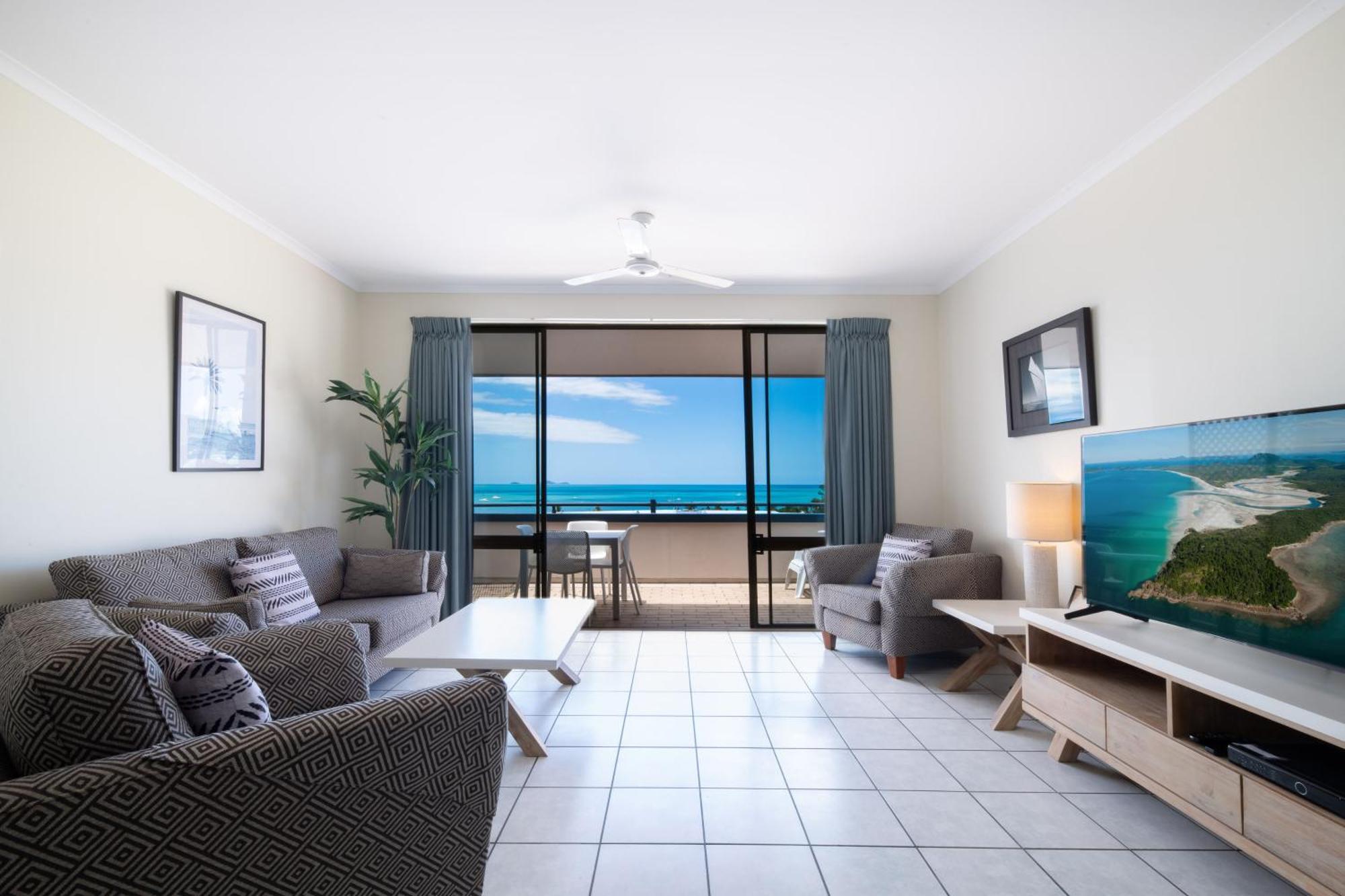Ocean Views At Whitsunday Terraces Aparthotel