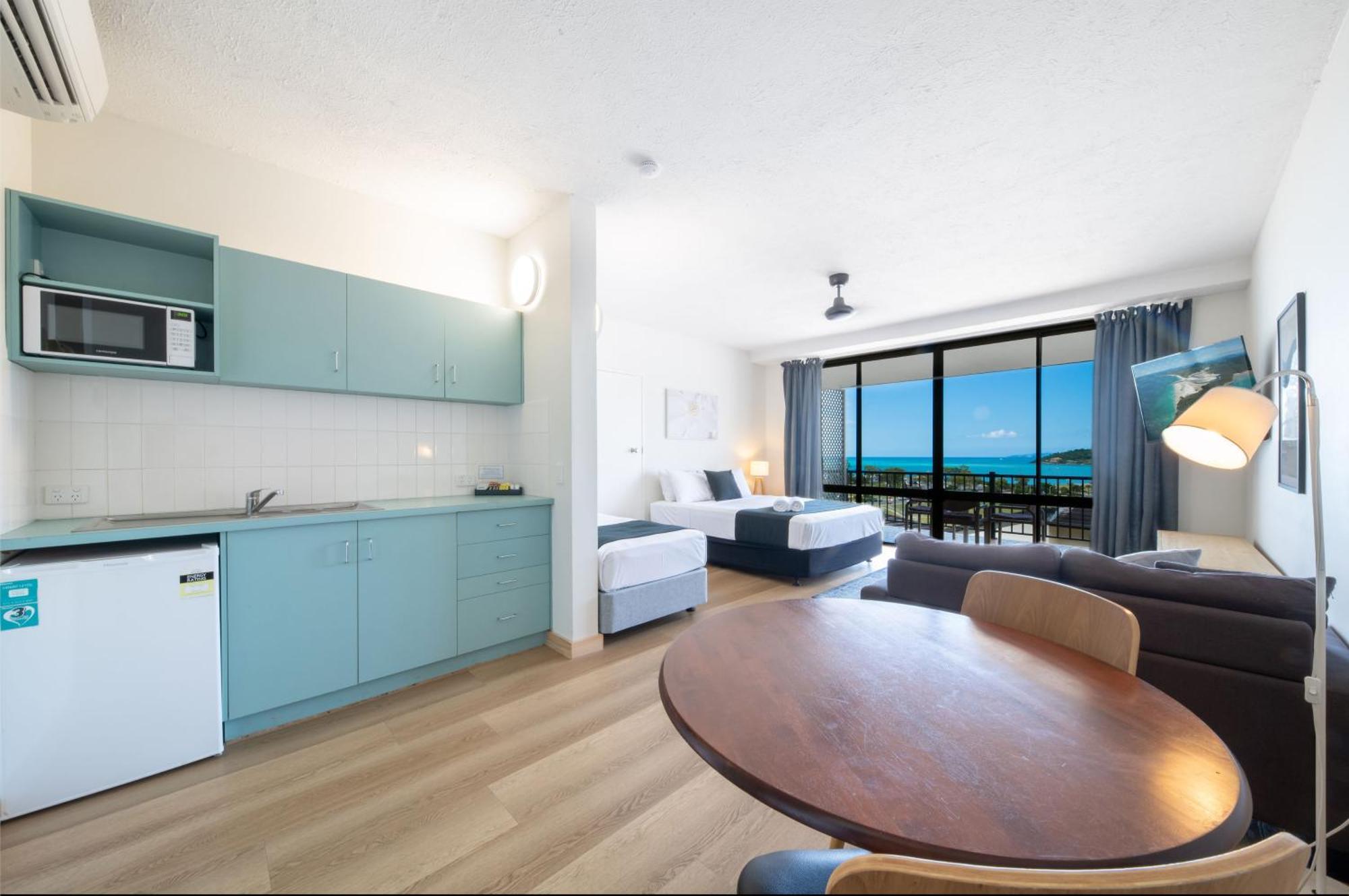 Ocean Views At Whitsunday Terraces