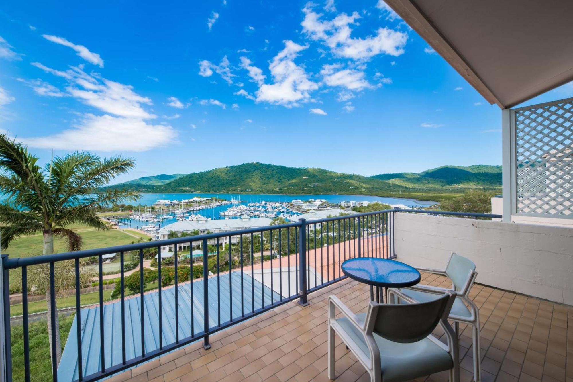 Ocean Views At Whitsunday Terraces Airlie Beach