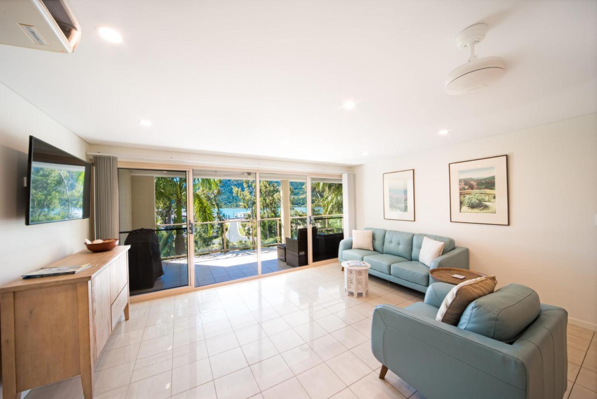 Le Jarden Vu Du Port * Airlie Beach