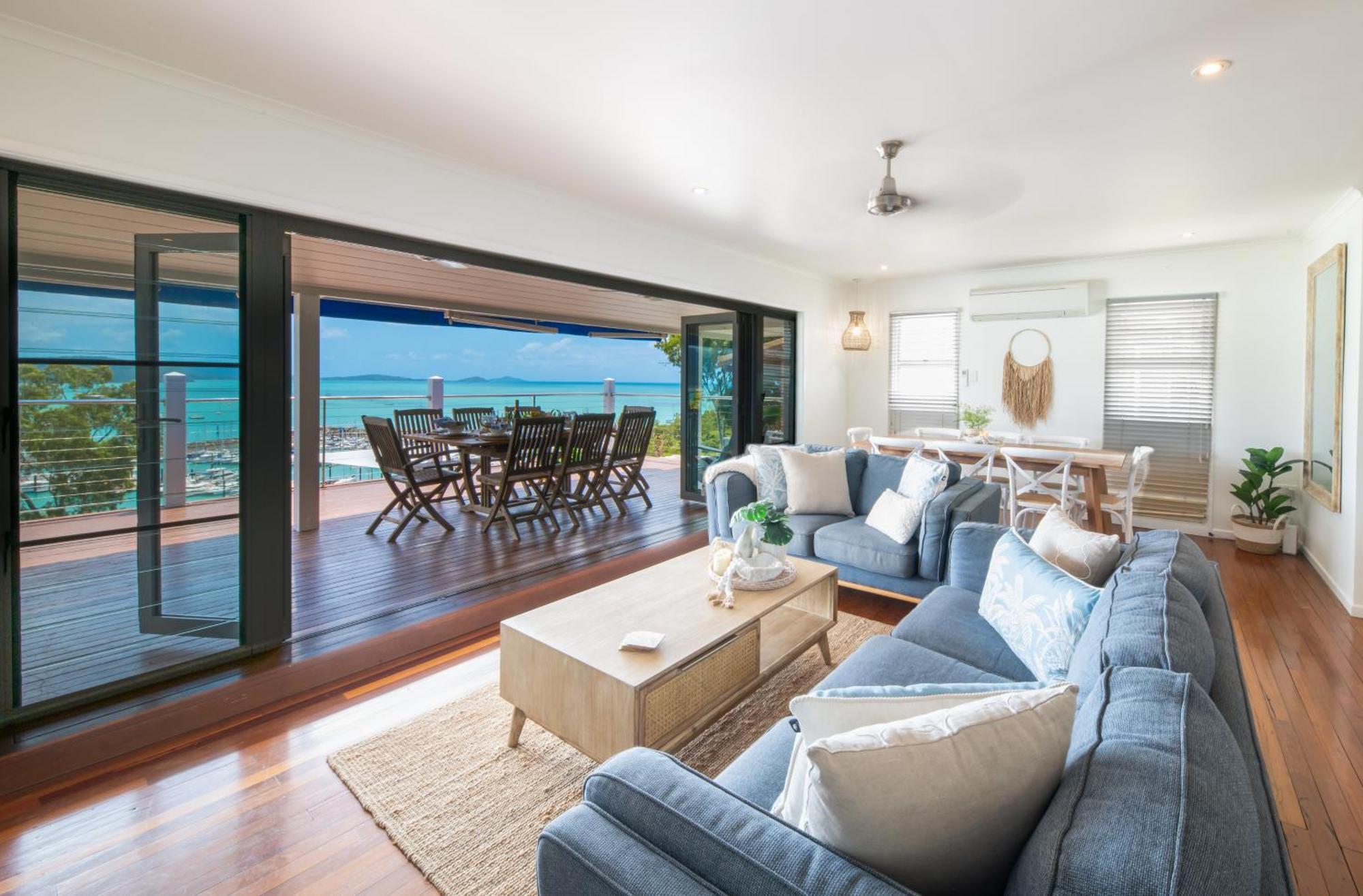 A Point Of View * Airlie Beach