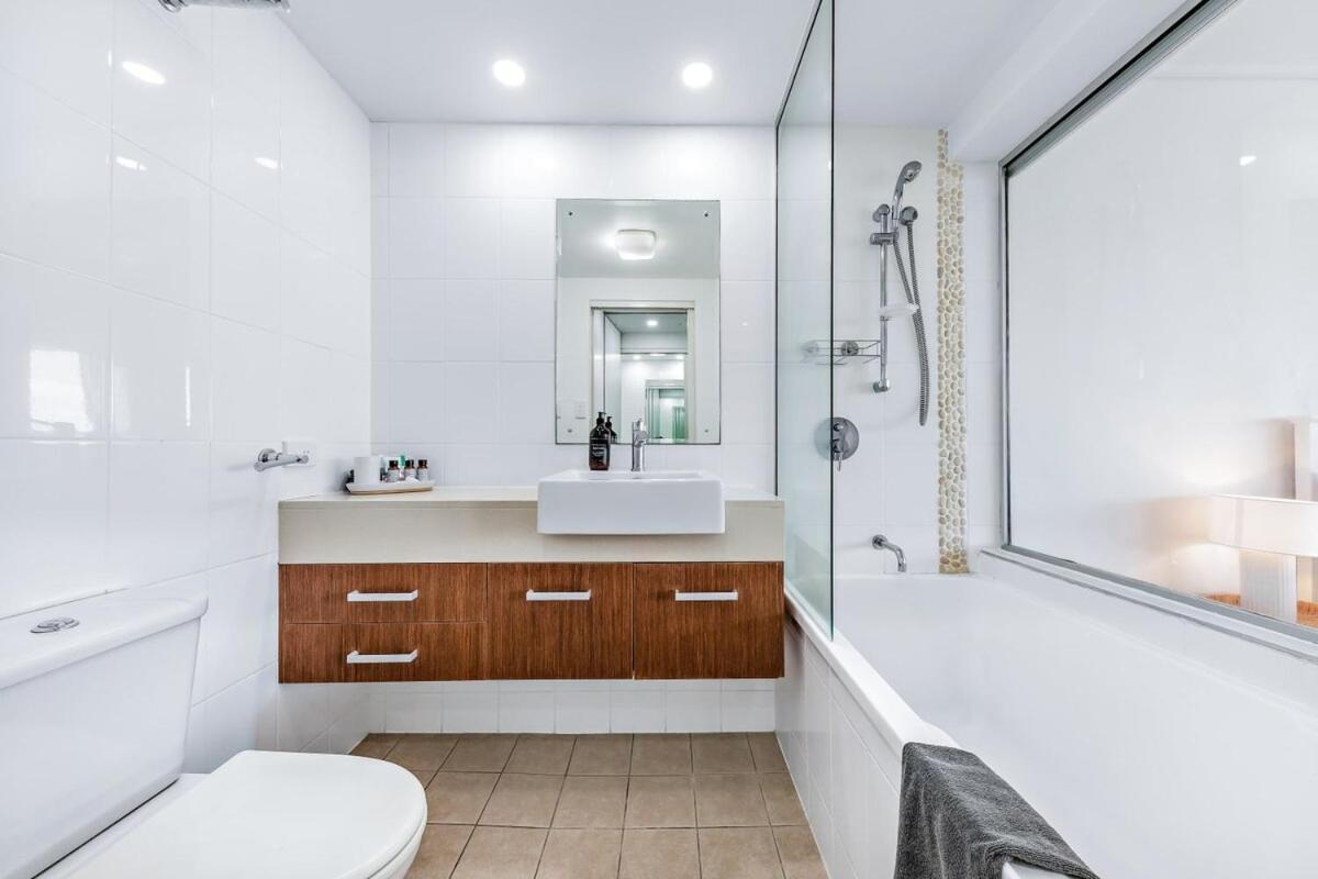 Serenity And Views At Searene 21