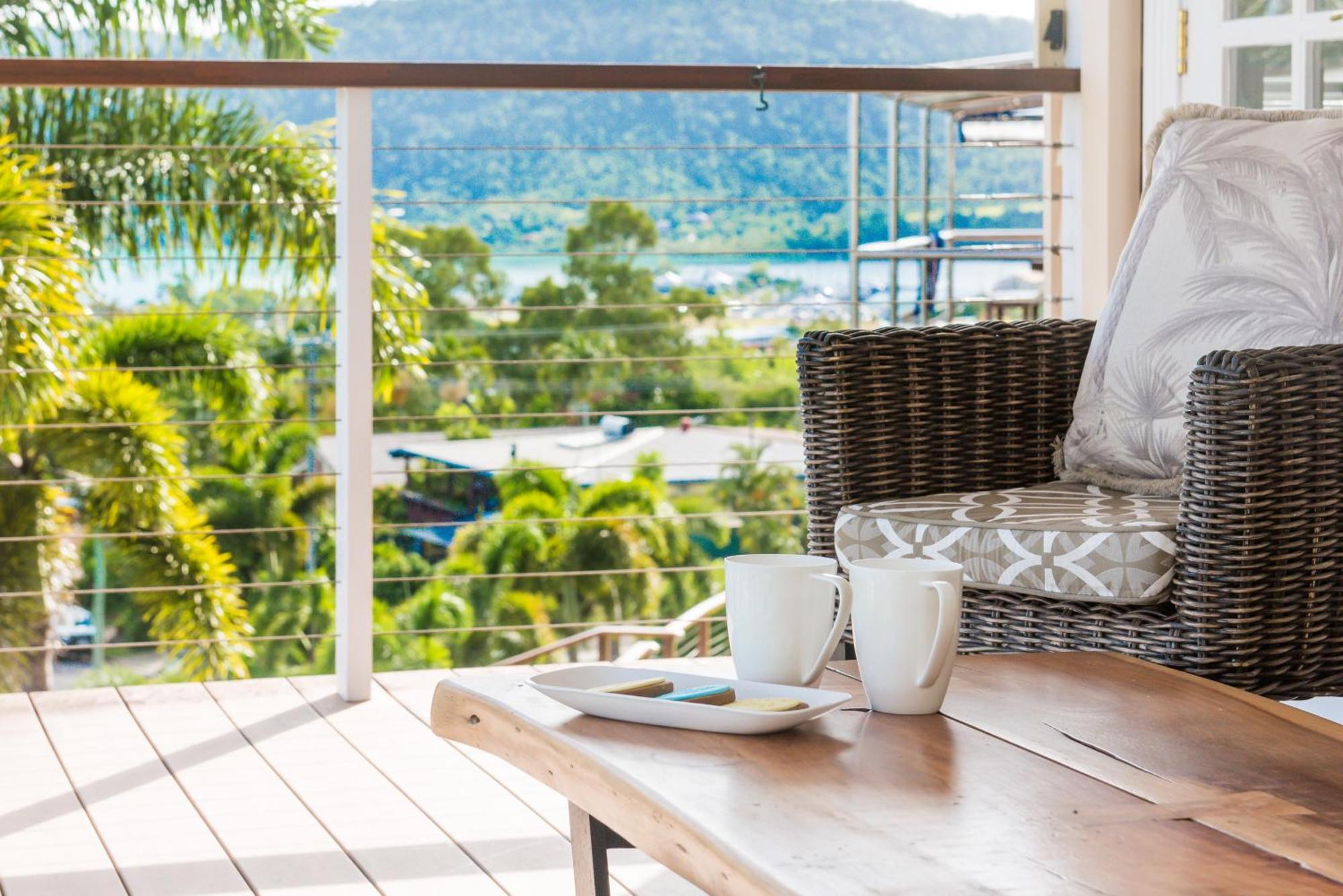 Airlie Seaviews Holiday home Airlie Beach
