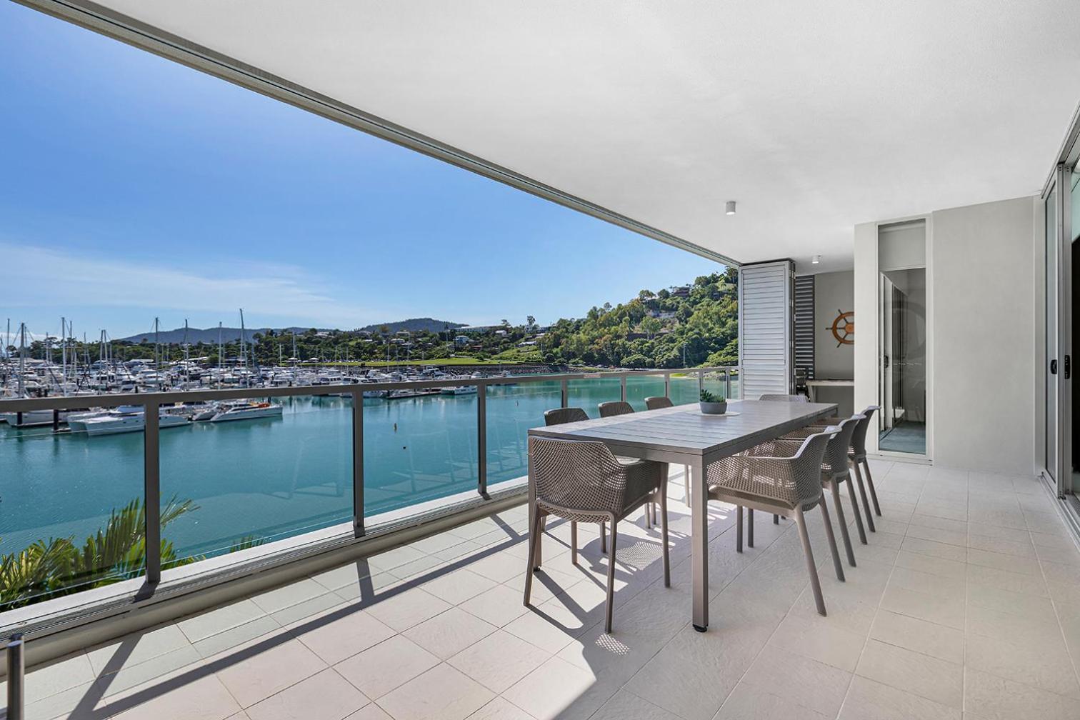 Peninsula Airlie Aparthotel Airlie Beach