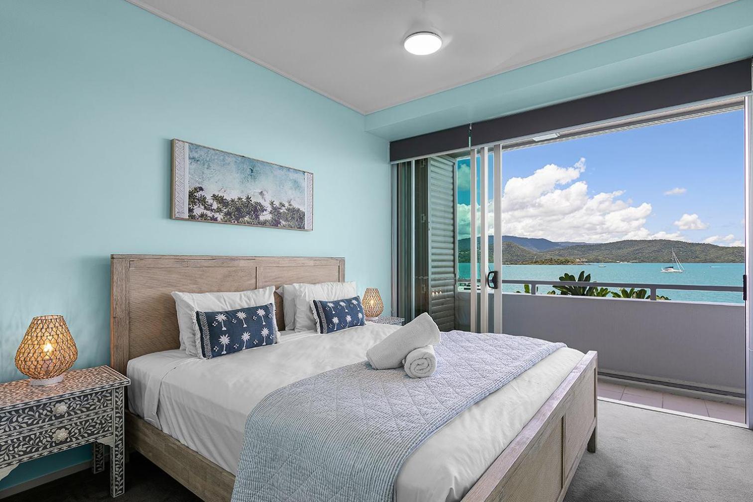 Peninsula Airlie