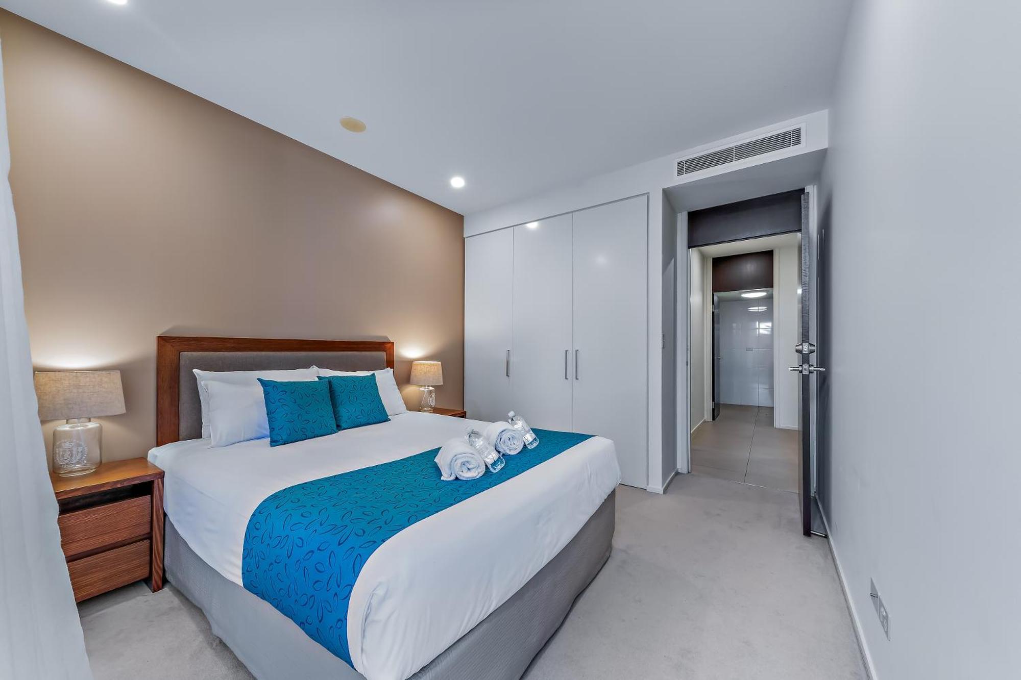 Mirage Whitsundays 4* Airlie Beach