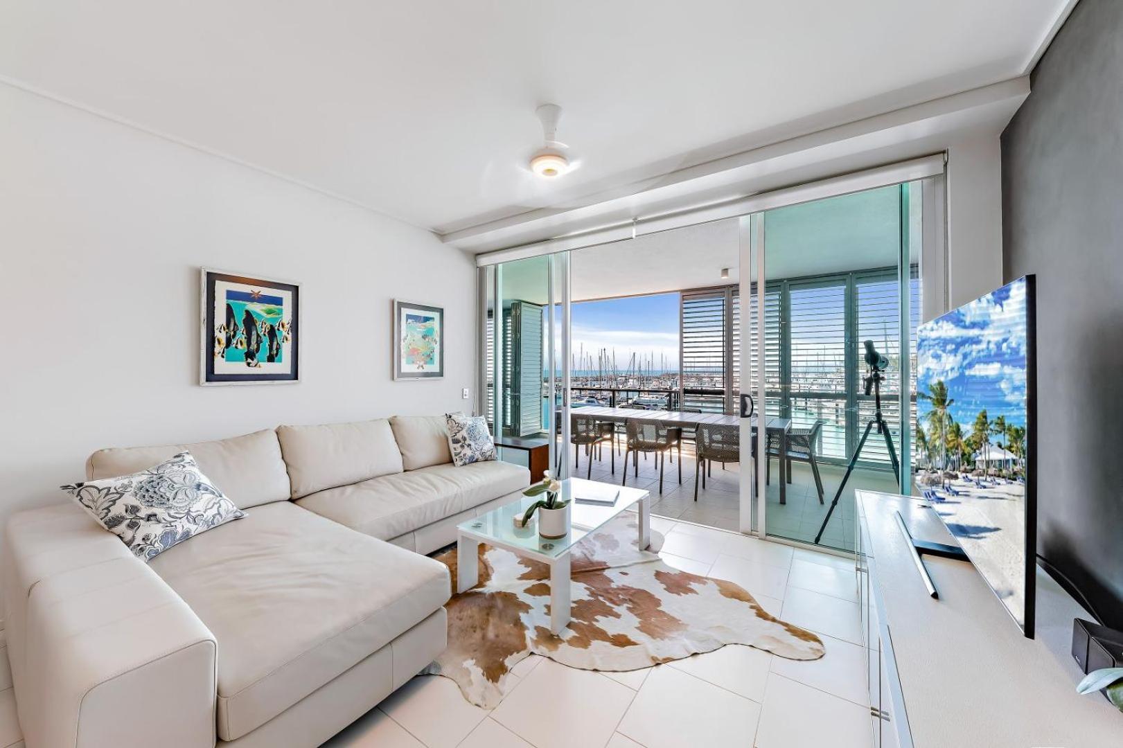 Peninsula Airlie