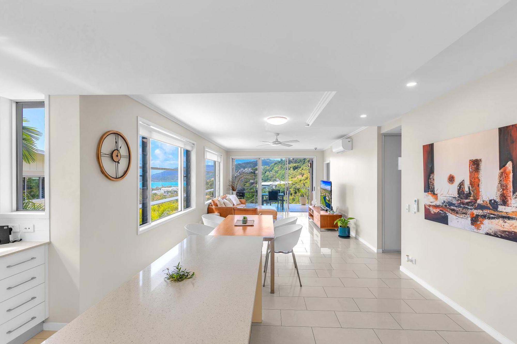 30 Airlie Bliss At The Summit Airlie Beach