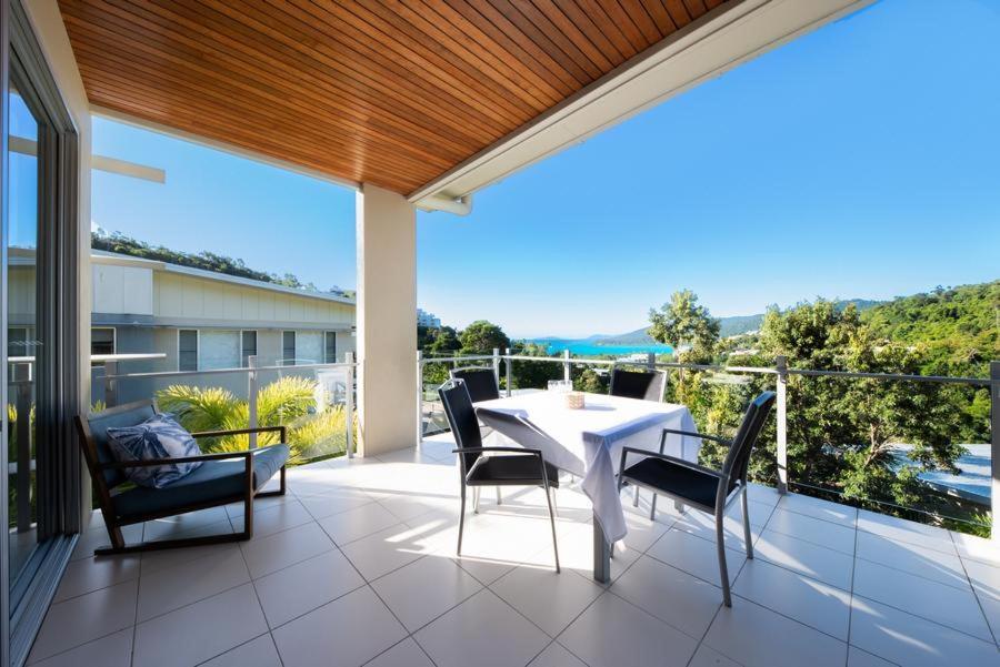 30 Airlie Bliss At The Summit *