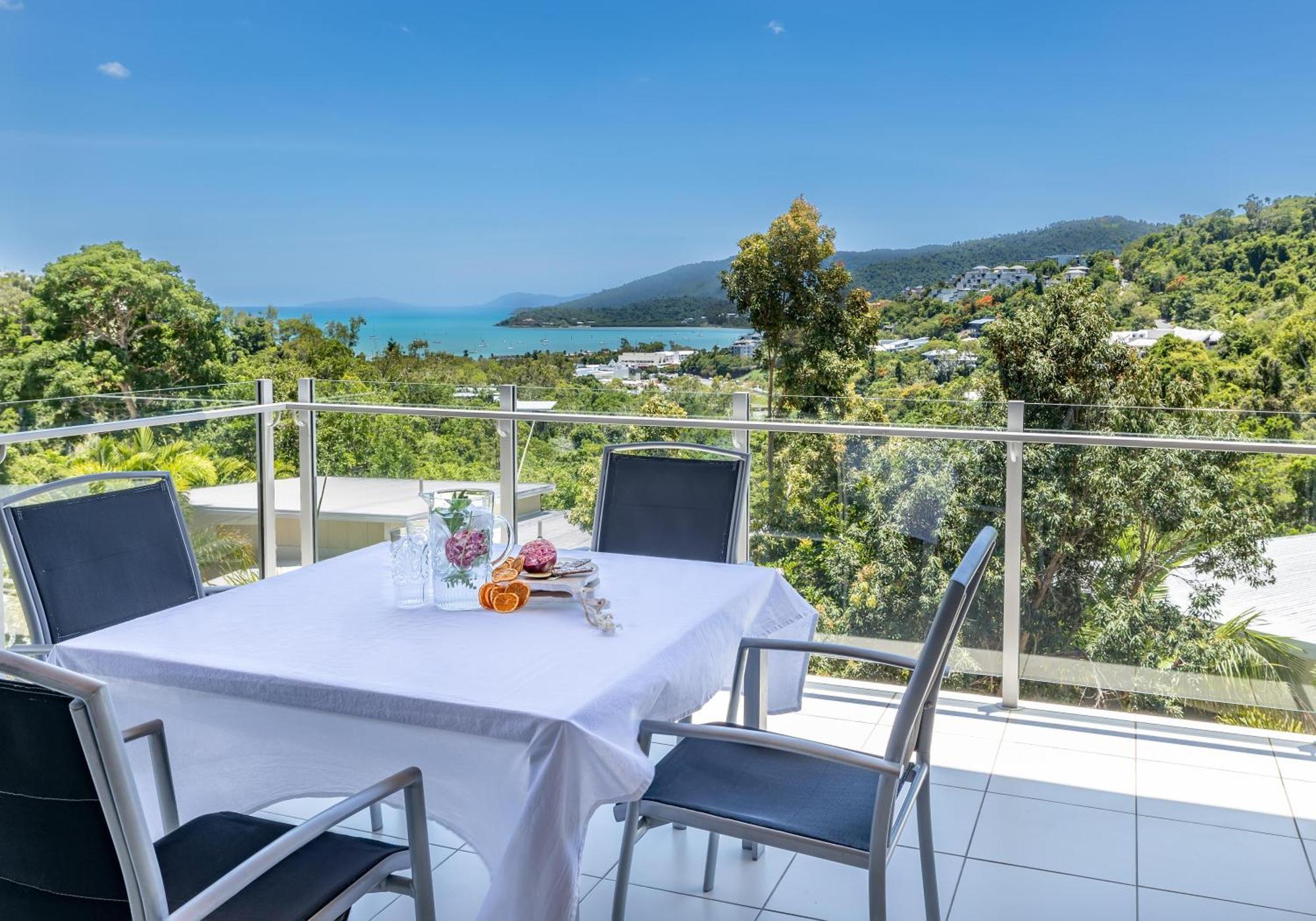 30 Airlie Bliss At The Summit *
