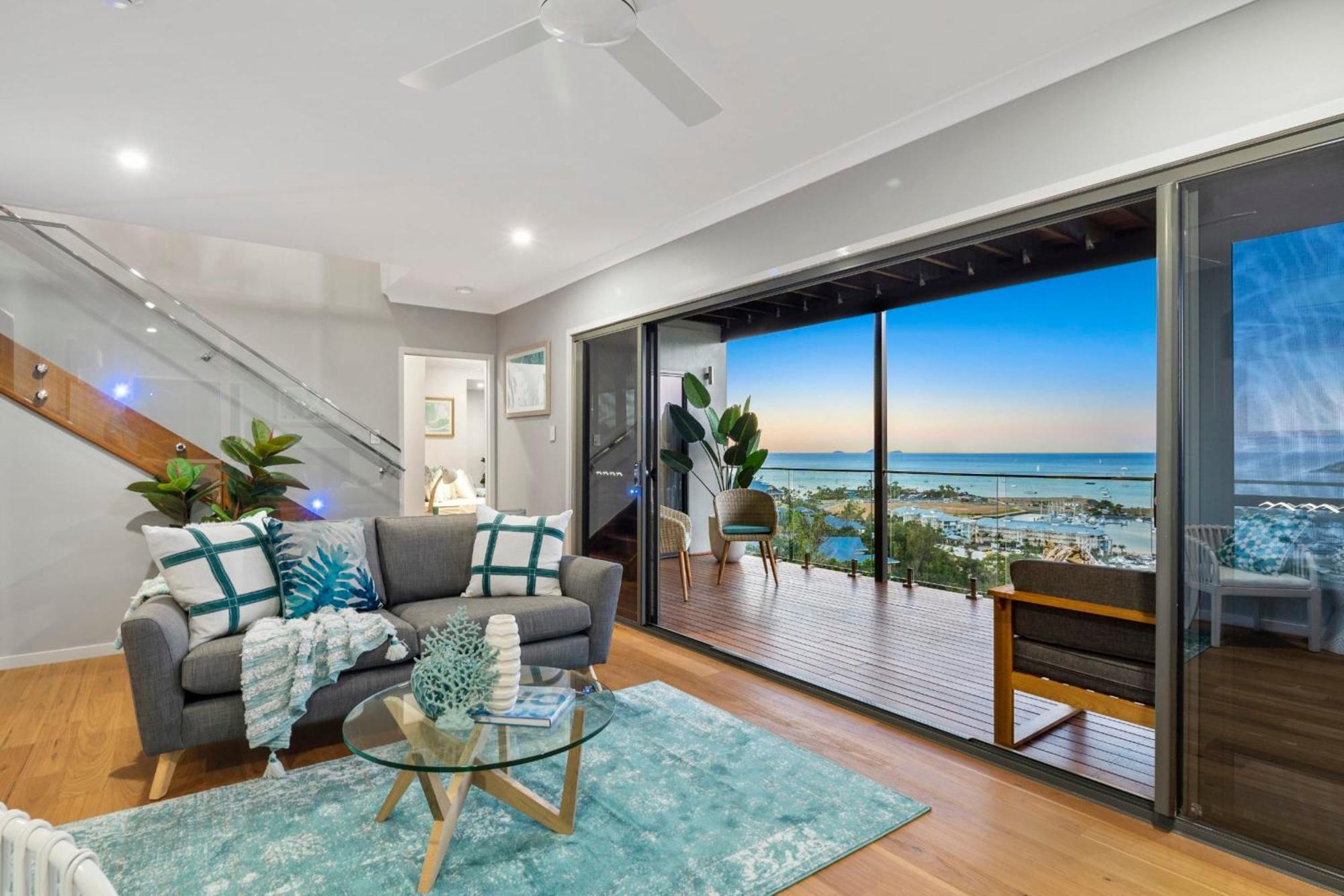 Relax & Daydream At 2 Elementa Holiday home *