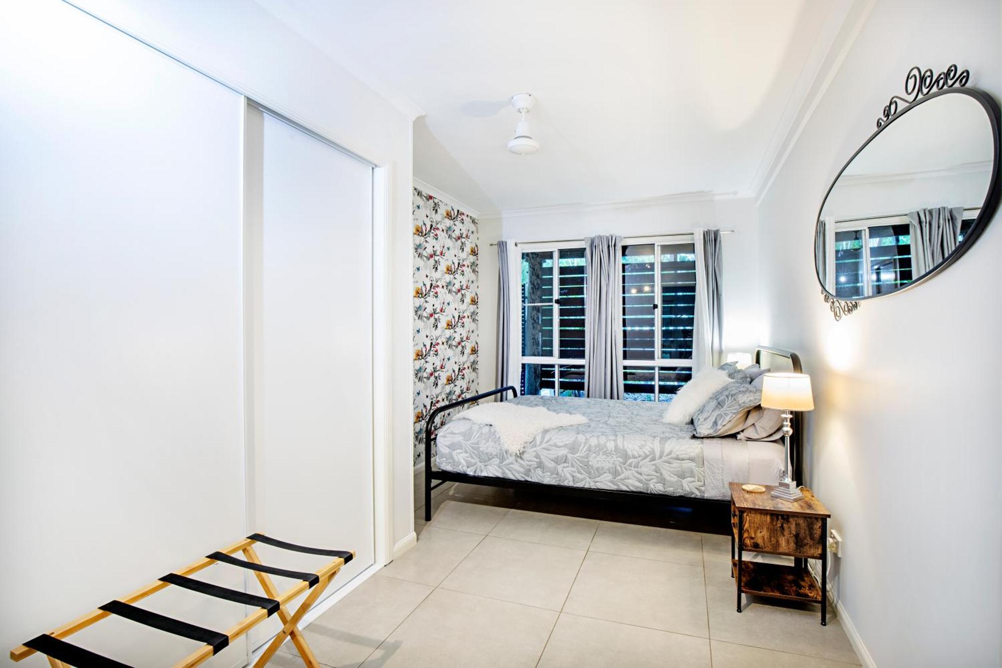 Airlie Eco - Adults Only *