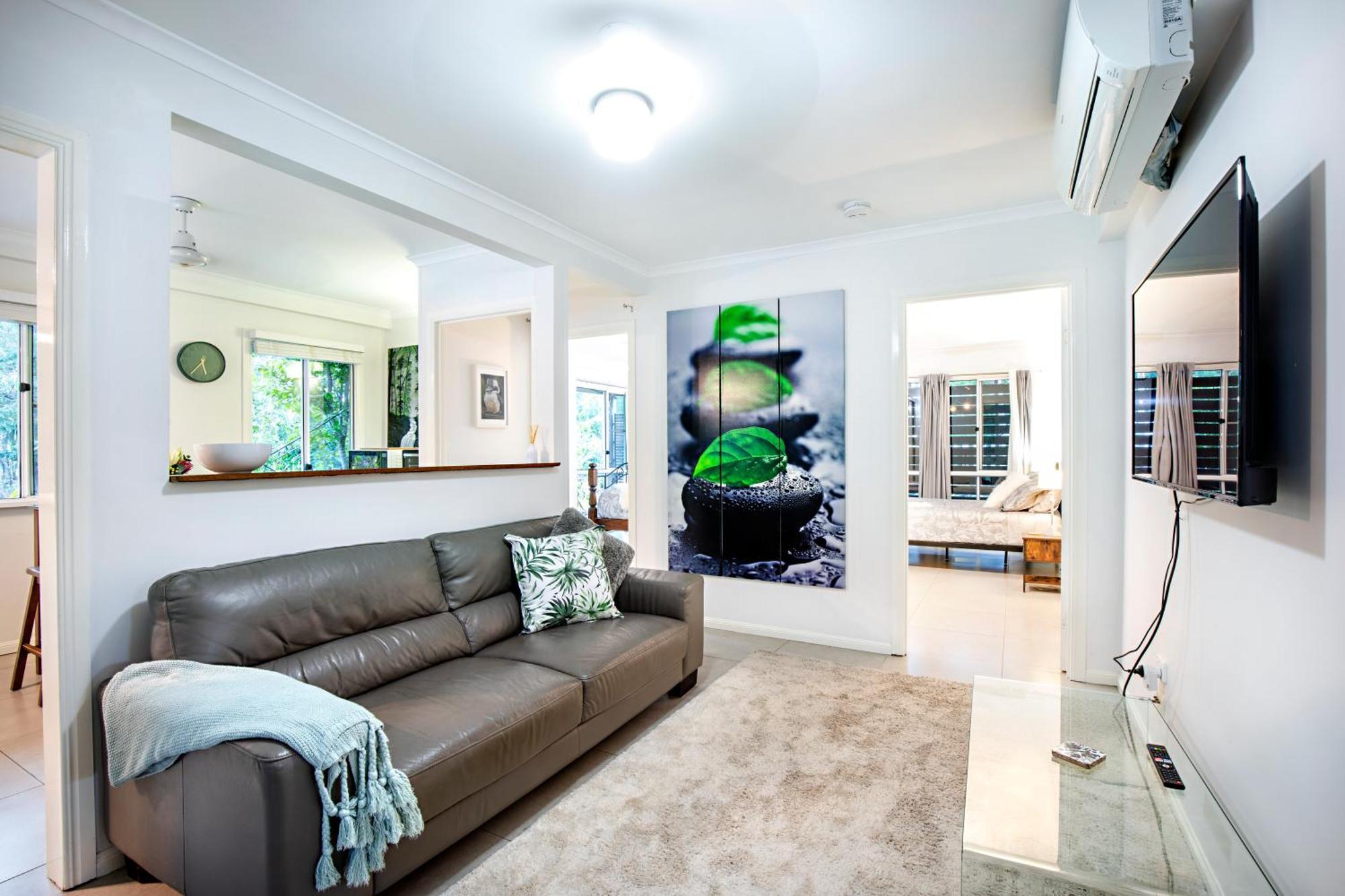 Airlie Eco - Adults Only Alojamento Airlie Beach