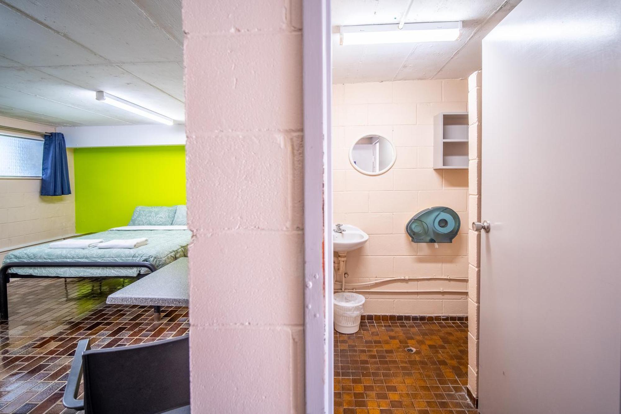 The Hostel, Airlie * Airlie Beach