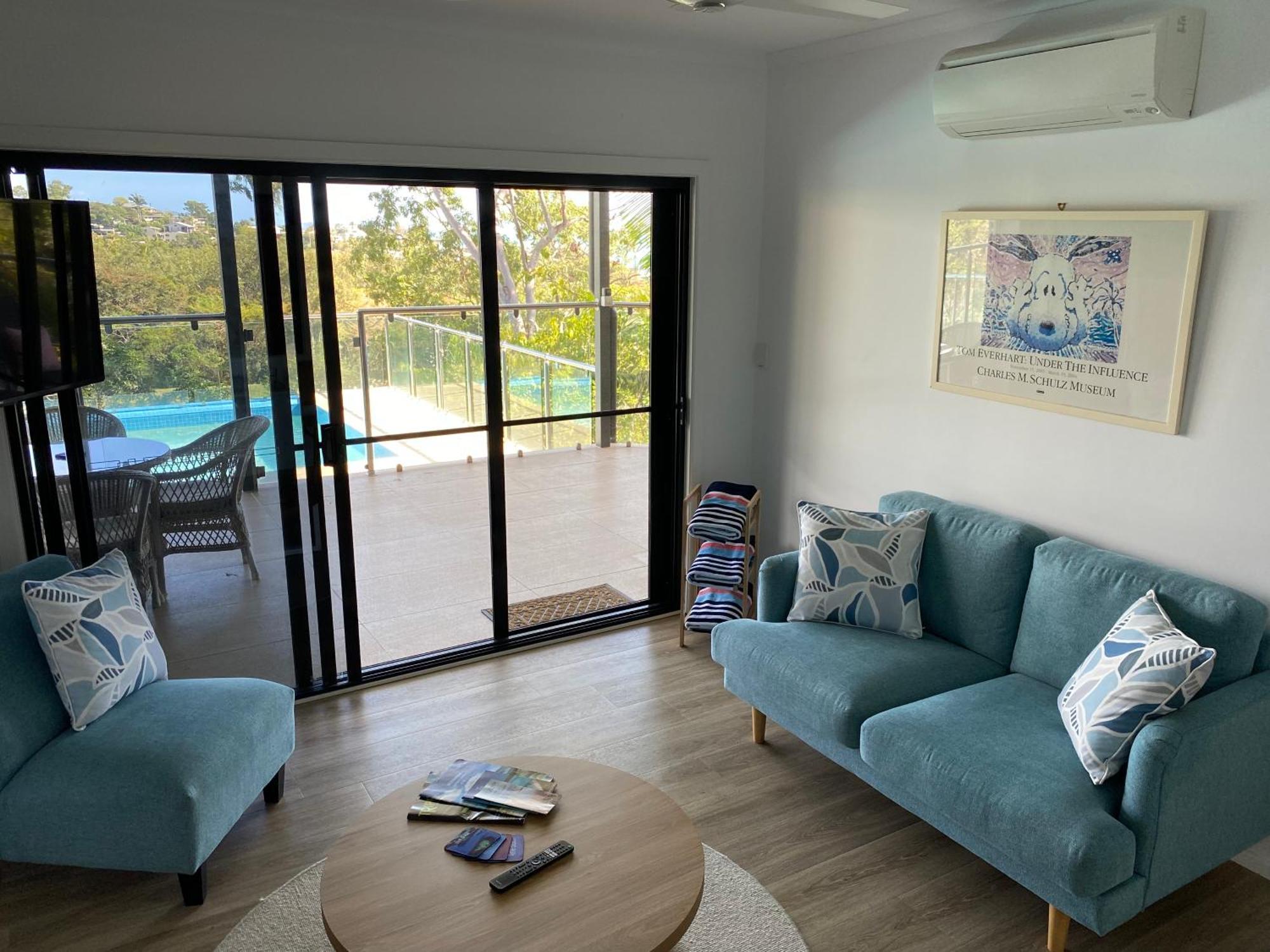 Apartment Fabulous 2 Bedroom With Private Pool Airlie Beach