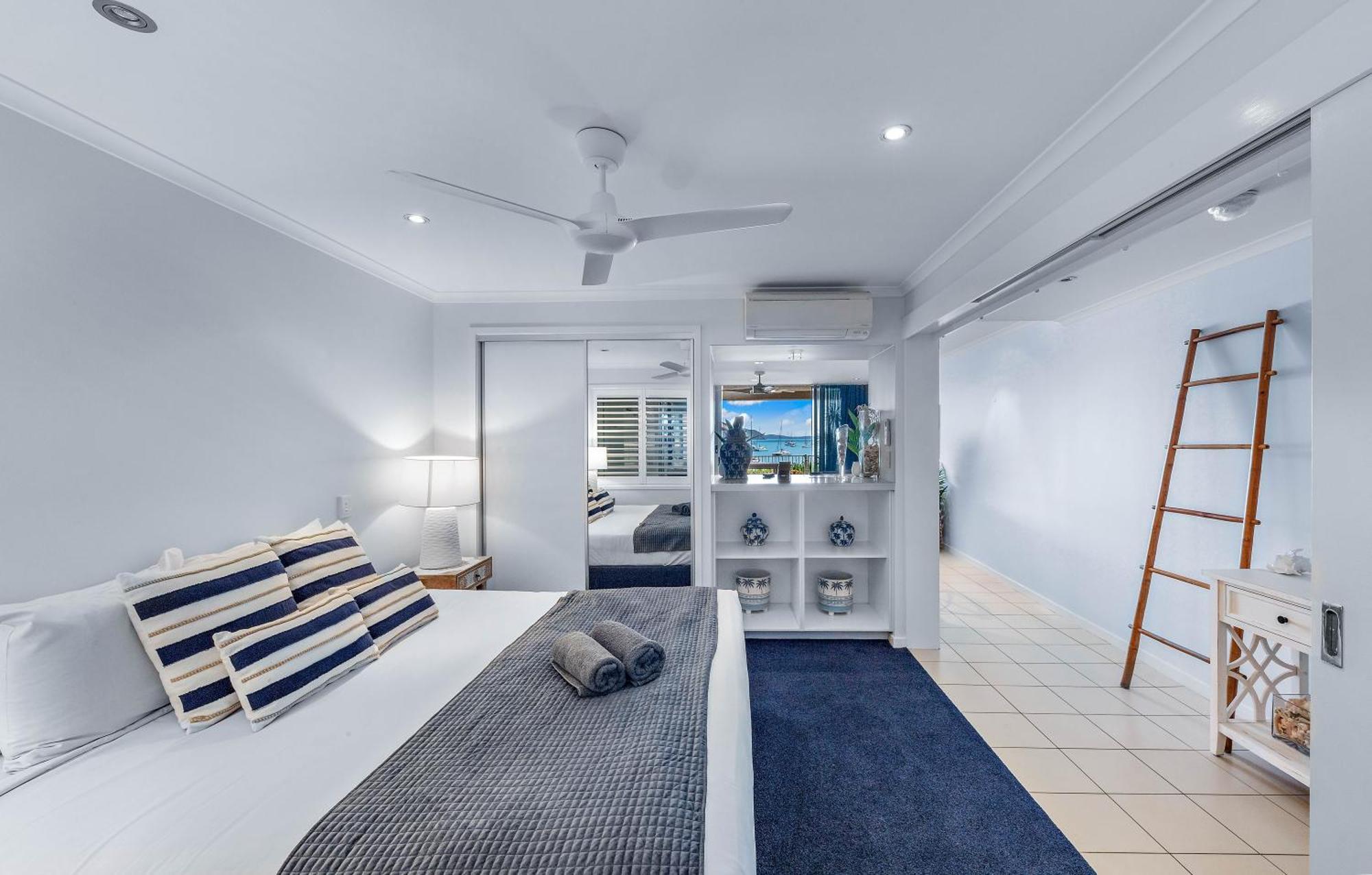 By The Sea Shore With Pool * Airlie Beach