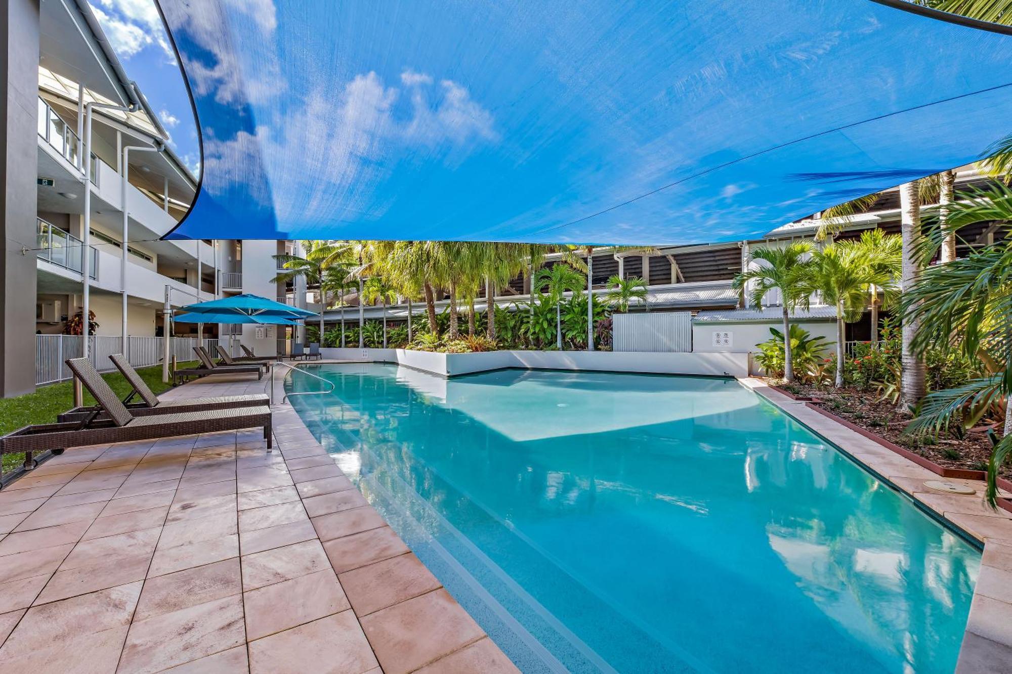 By The Sea Shore With Pool