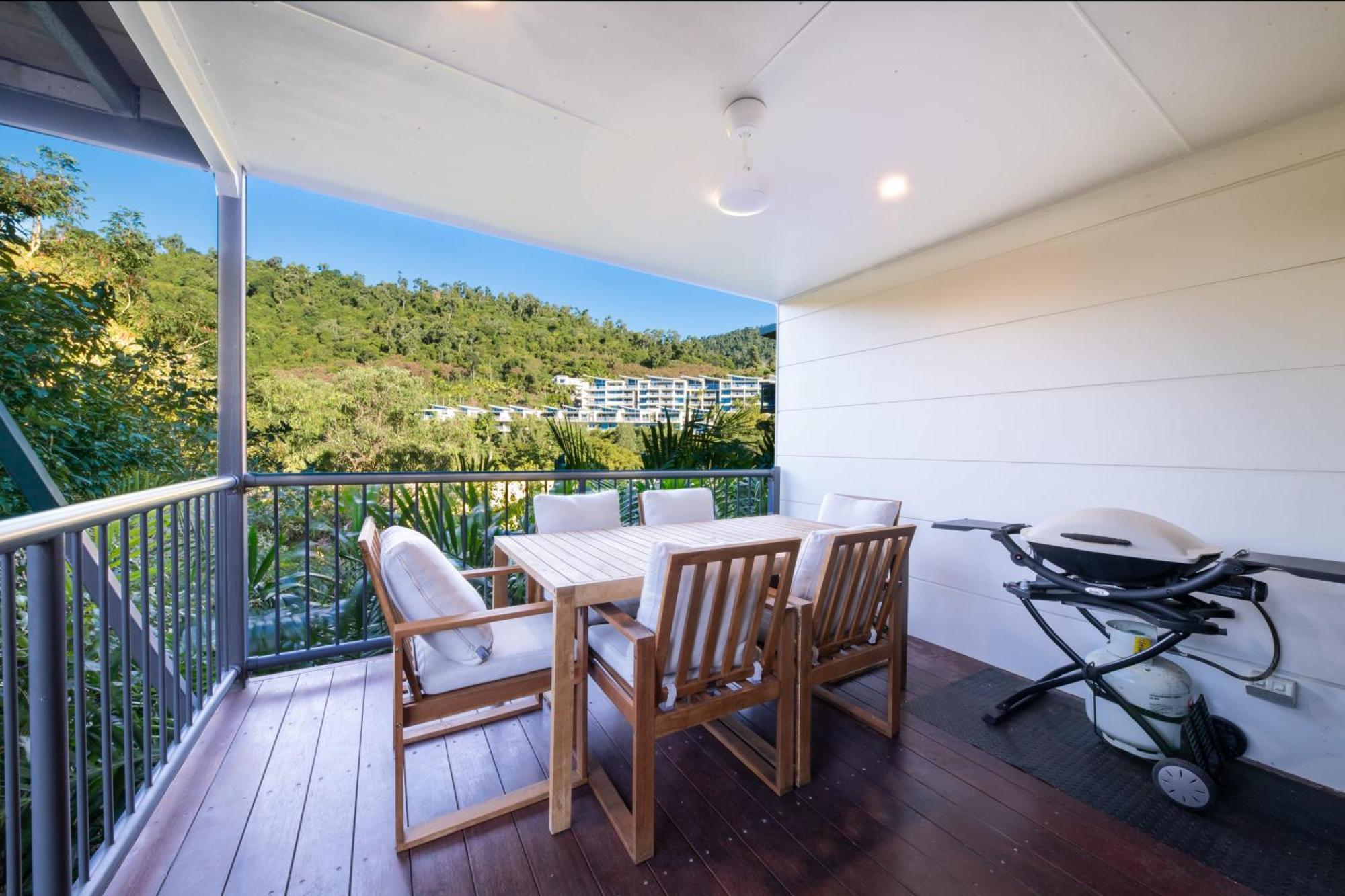 Holiday home 3 Bedroom Valley Views In Airlie