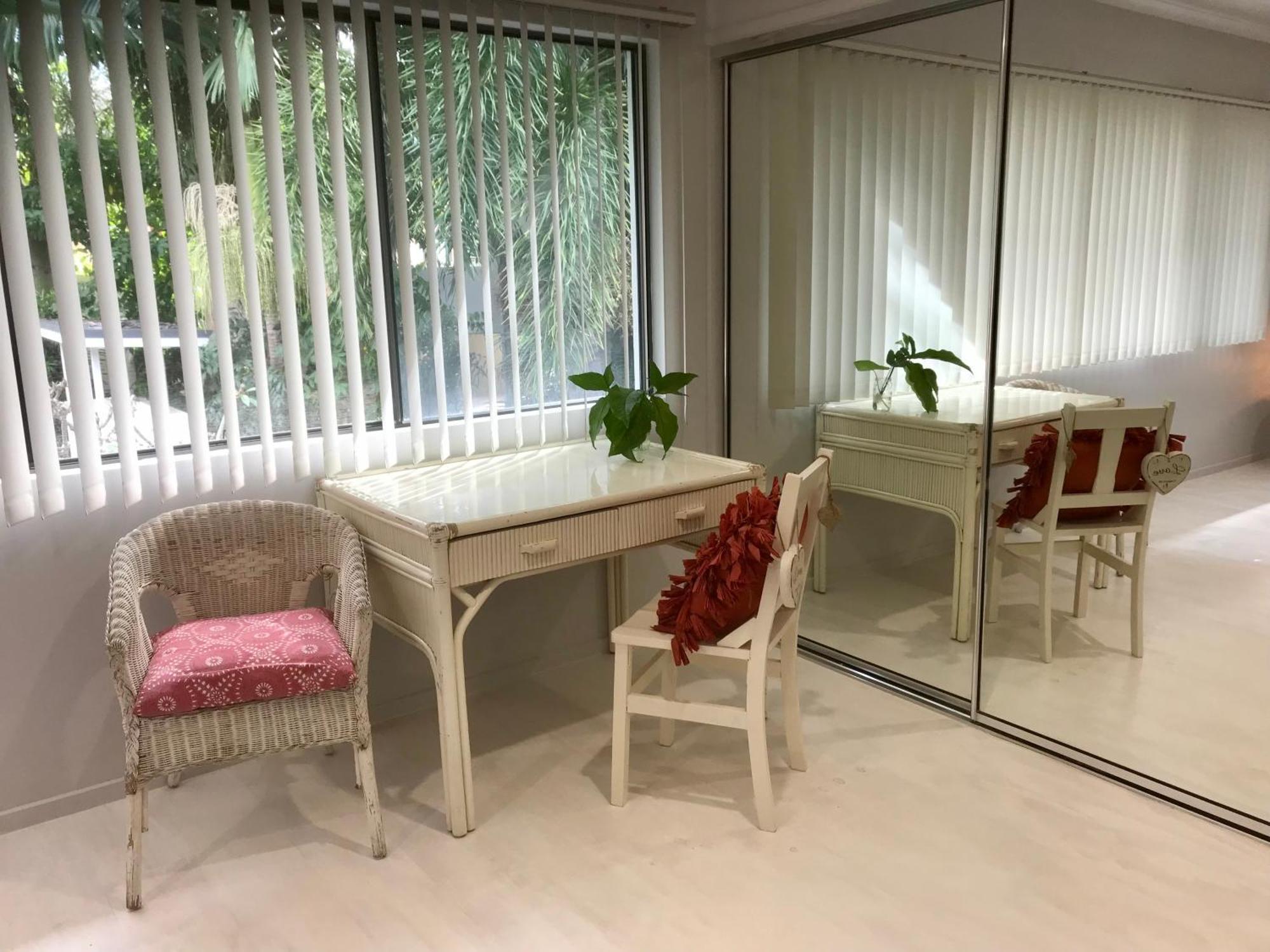 Holiday home Lily Lamond, T/house, Outdoor Shower, 5 Min Walk To The Ocean, Airlie *