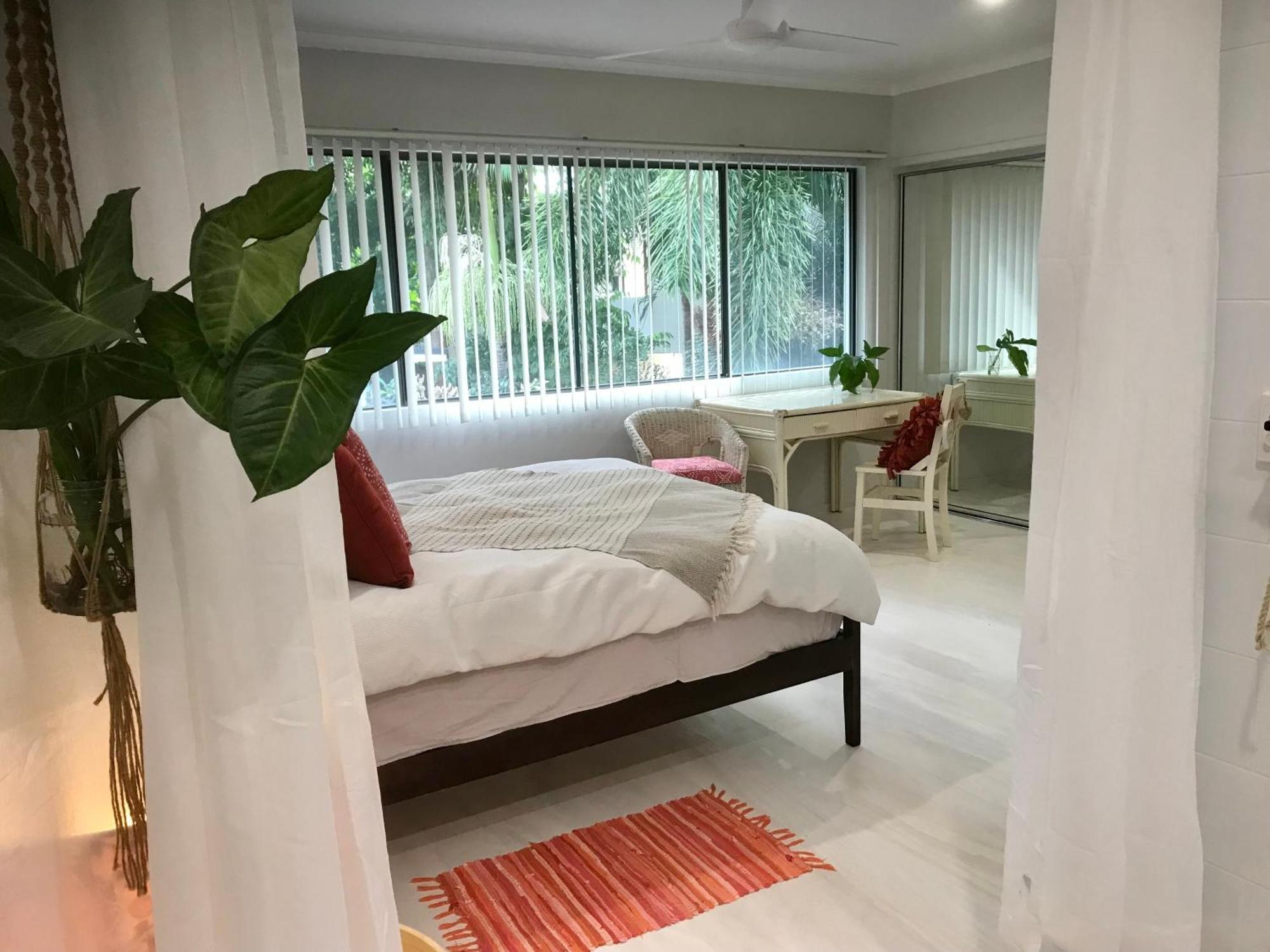 Holiday home Lily Lamond, T/house, Outdoor Shower, 5 Min Walk To The Ocean, Airlie