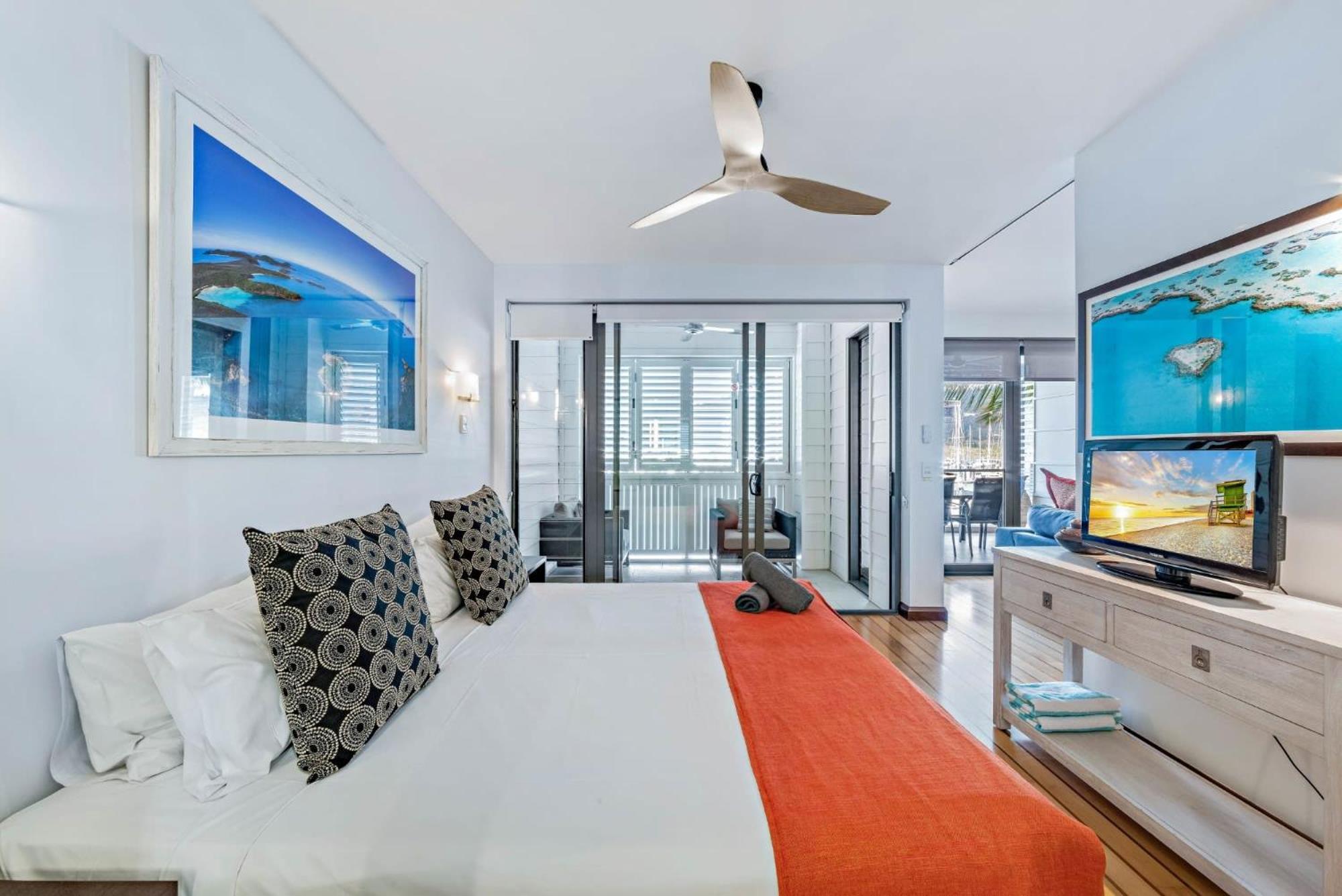 Marina Views At The Boathouse Apartment Airlie Beach